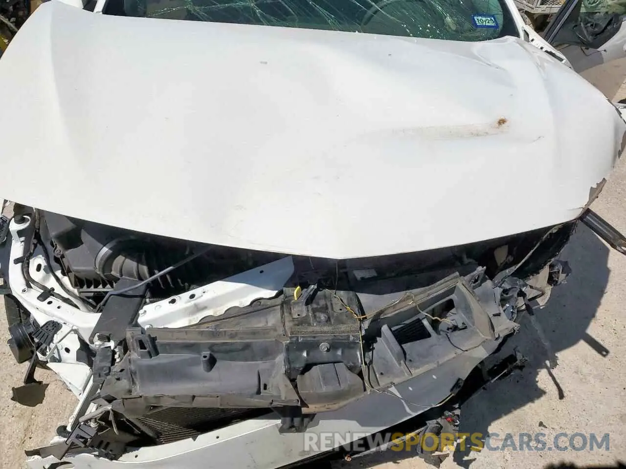 11 Photograph of a damaged car 1G1ZC5ST1LF146338 CHEVROLET MALIBU 2020