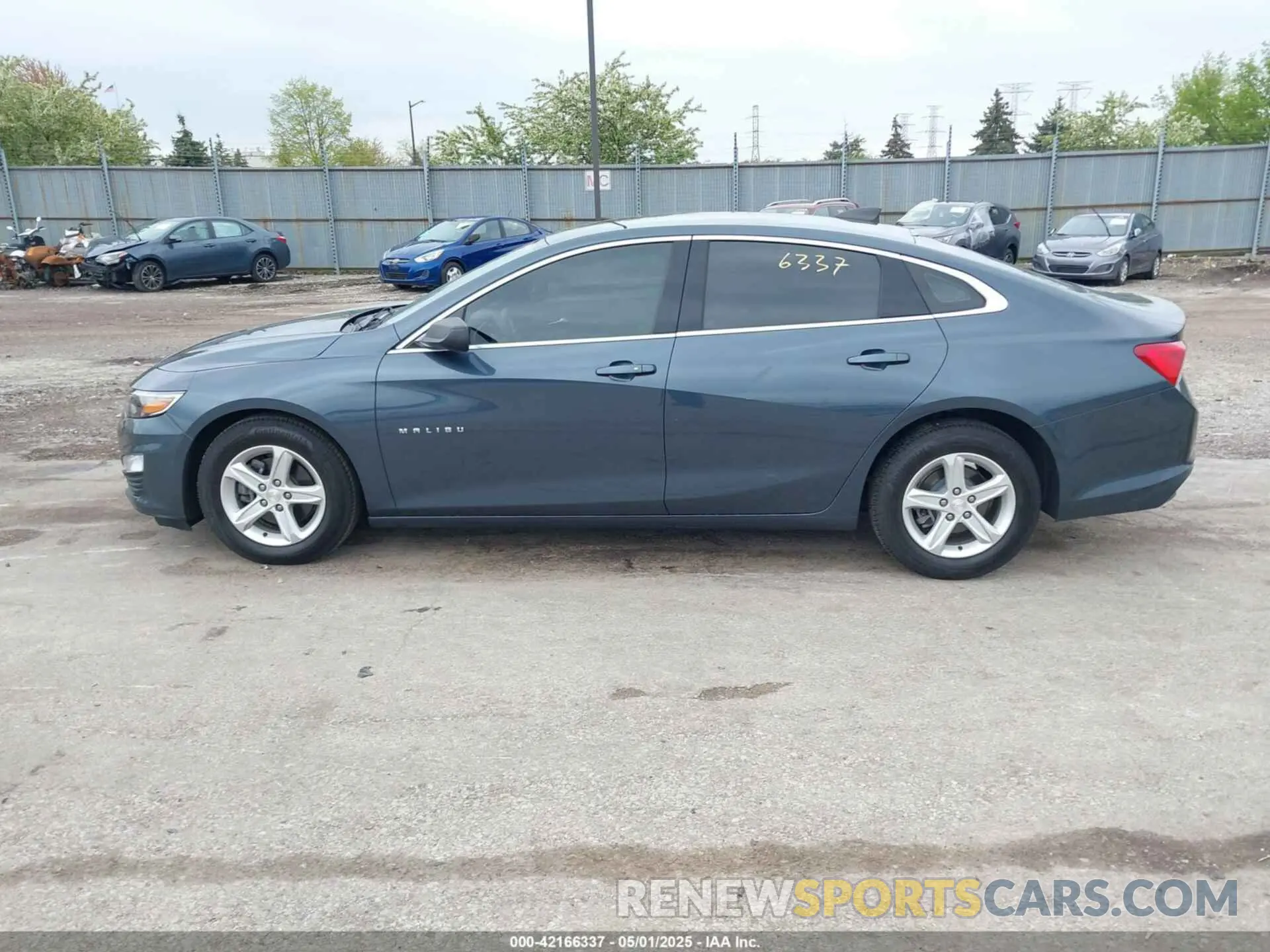 14 Photograph of a damaged car 1G1ZC5ST2LF079927 CHEVROLET MALIBU 2020