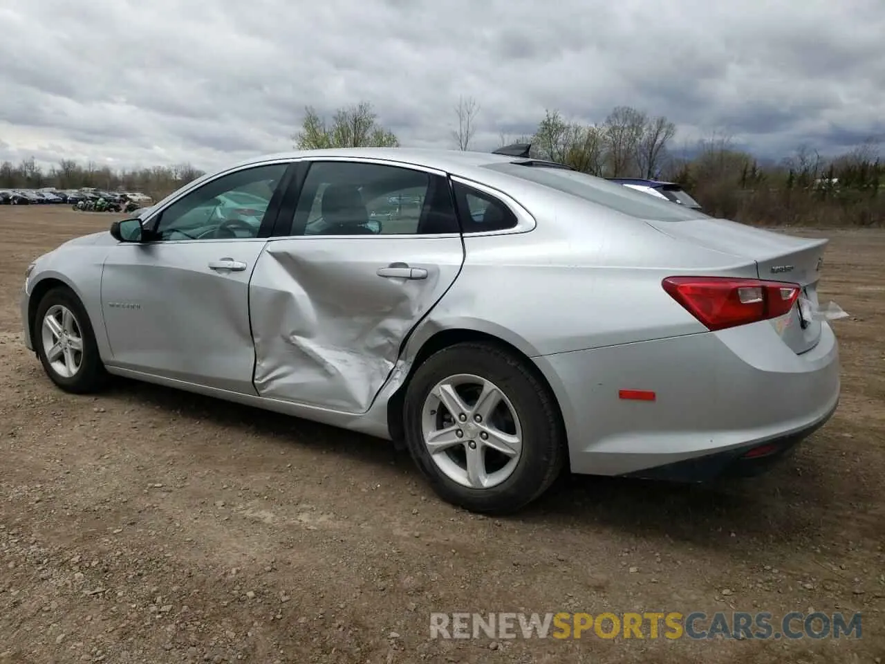 2 Photograph of a damaged car 1G1ZC5ST2LF111369 CHEVROLET MALIBU 2020