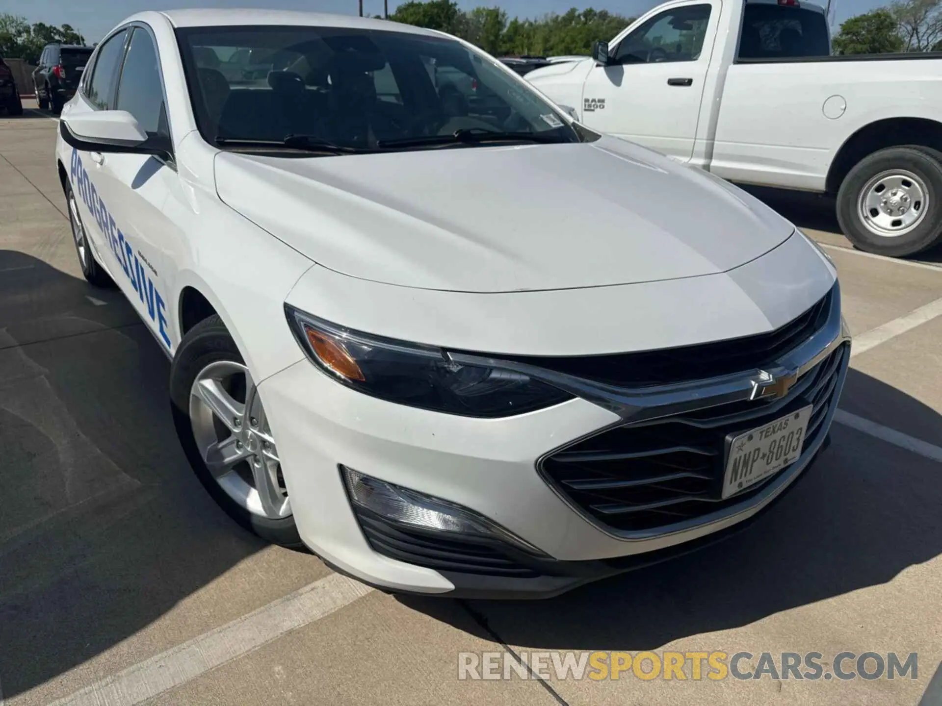 16 Photograph of a damaged car 1G1ZC5ST2LF130214 CHEVROLET MALIBU 2020