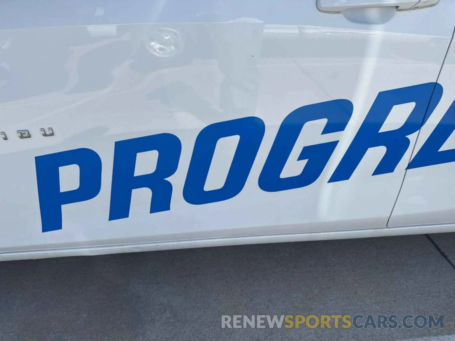 4 Photograph of a damaged car 1G1ZC5ST2LF130214 CHEVROLET MALIBU 2020