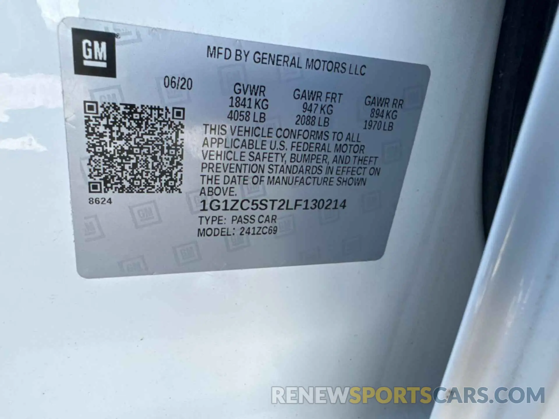 6 Photograph of a damaged car 1G1ZC5ST2LF130214 CHEVROLET MALIBU 2020