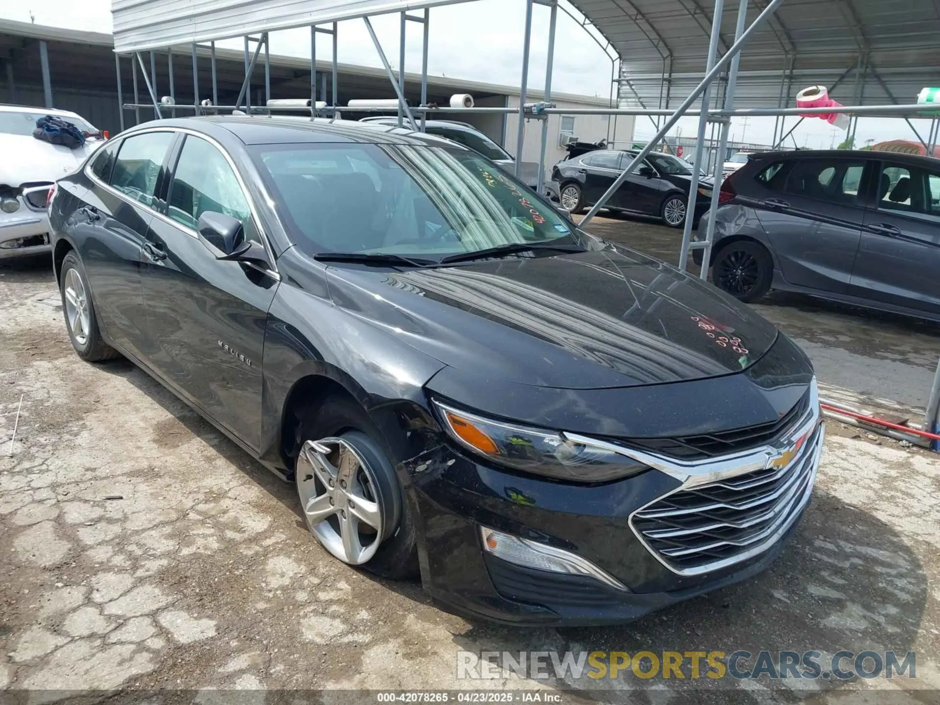 1 Photograph of a damaged car 1G1ZC5ST2LF130634 CHEVROLET MALIBU 2020
