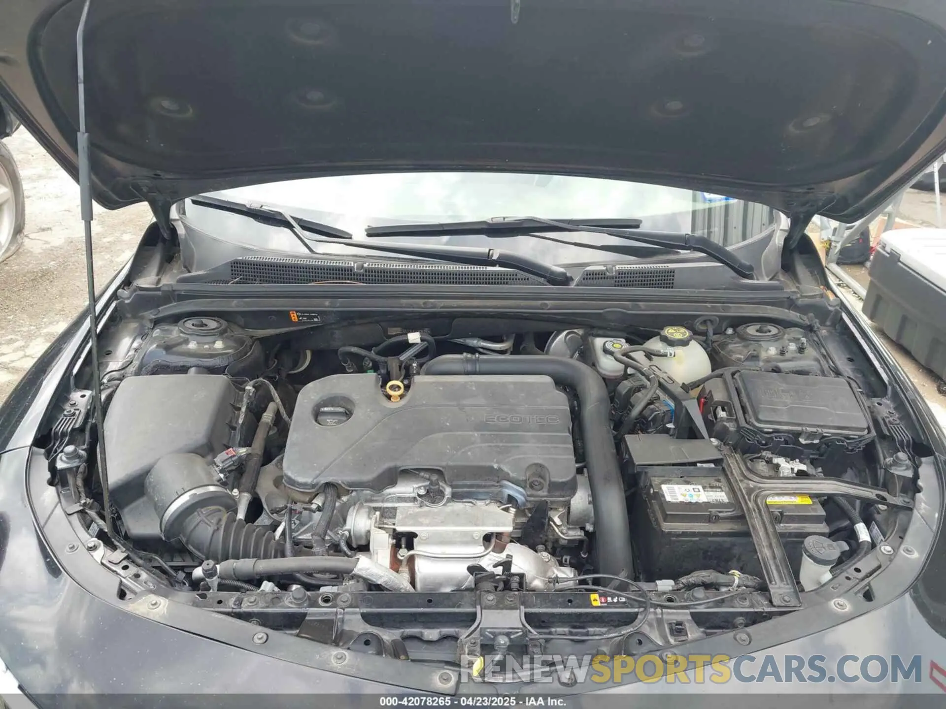10 Photograph of a damaged car 1G1ZC5ST2LF130634 CHEVROLET MALIBU 2020