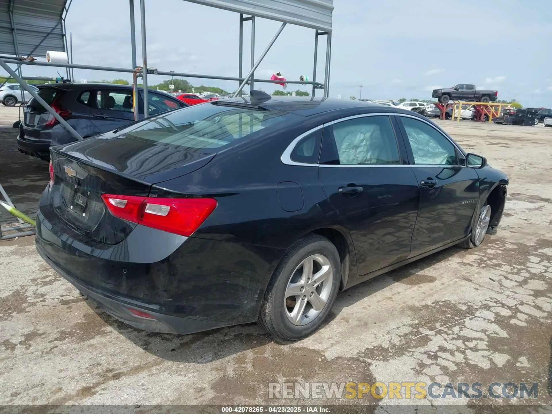 4 Photograph of a damaged car 1G1ZC5ST2LF130634 CHEVROLET MALIBU 2020