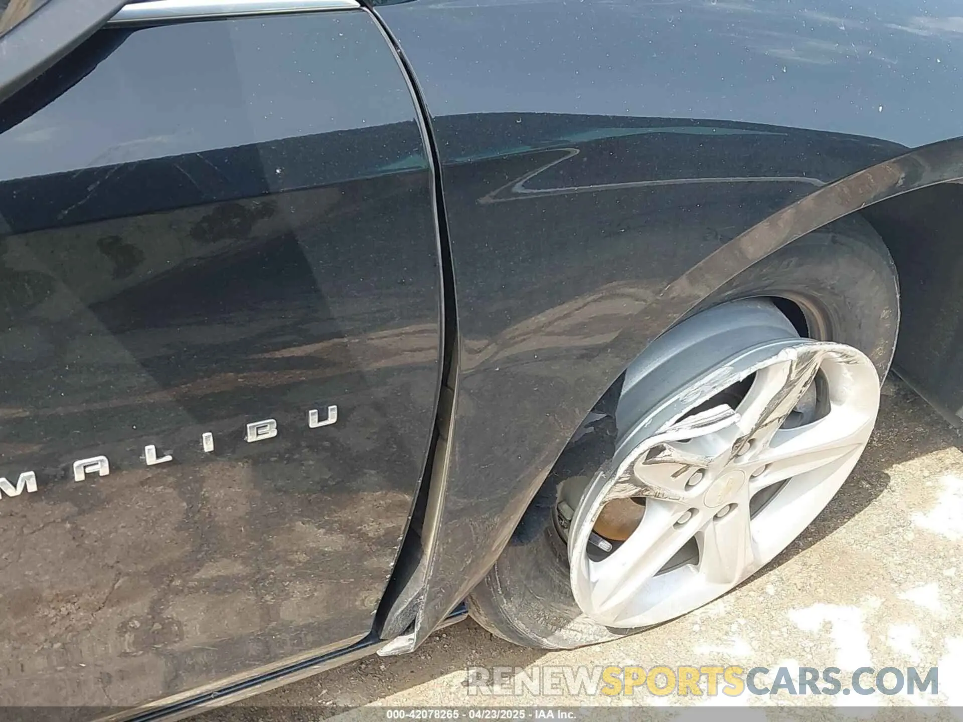6 Photograph of a damaged car 1G1ZC5ST2LF130634 CHEVROLET MALIBU 2020