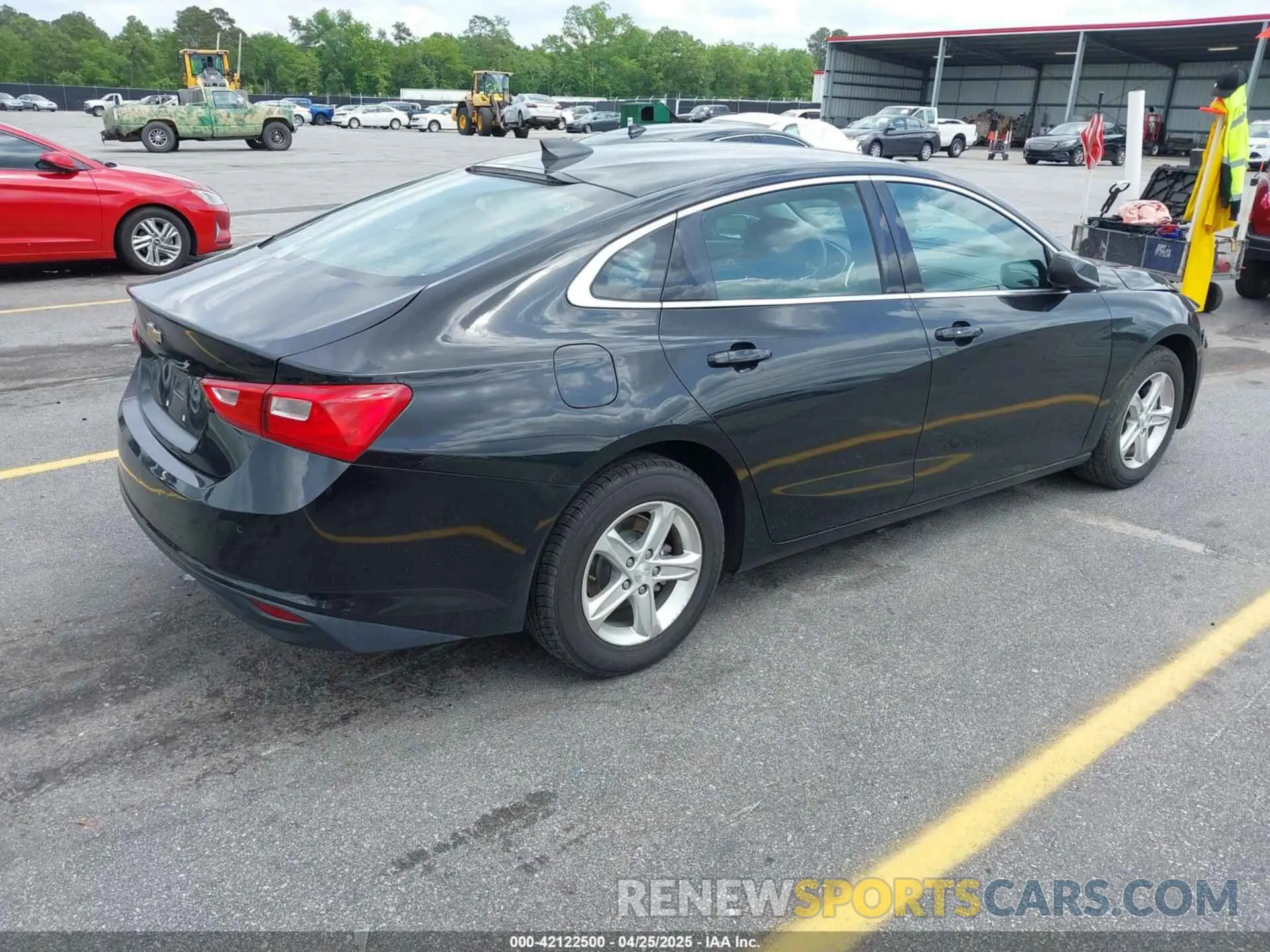 4 Photograph of a damaged car 1G1ZC5ST2LF141746 CHEVROLET MALIBU 2020