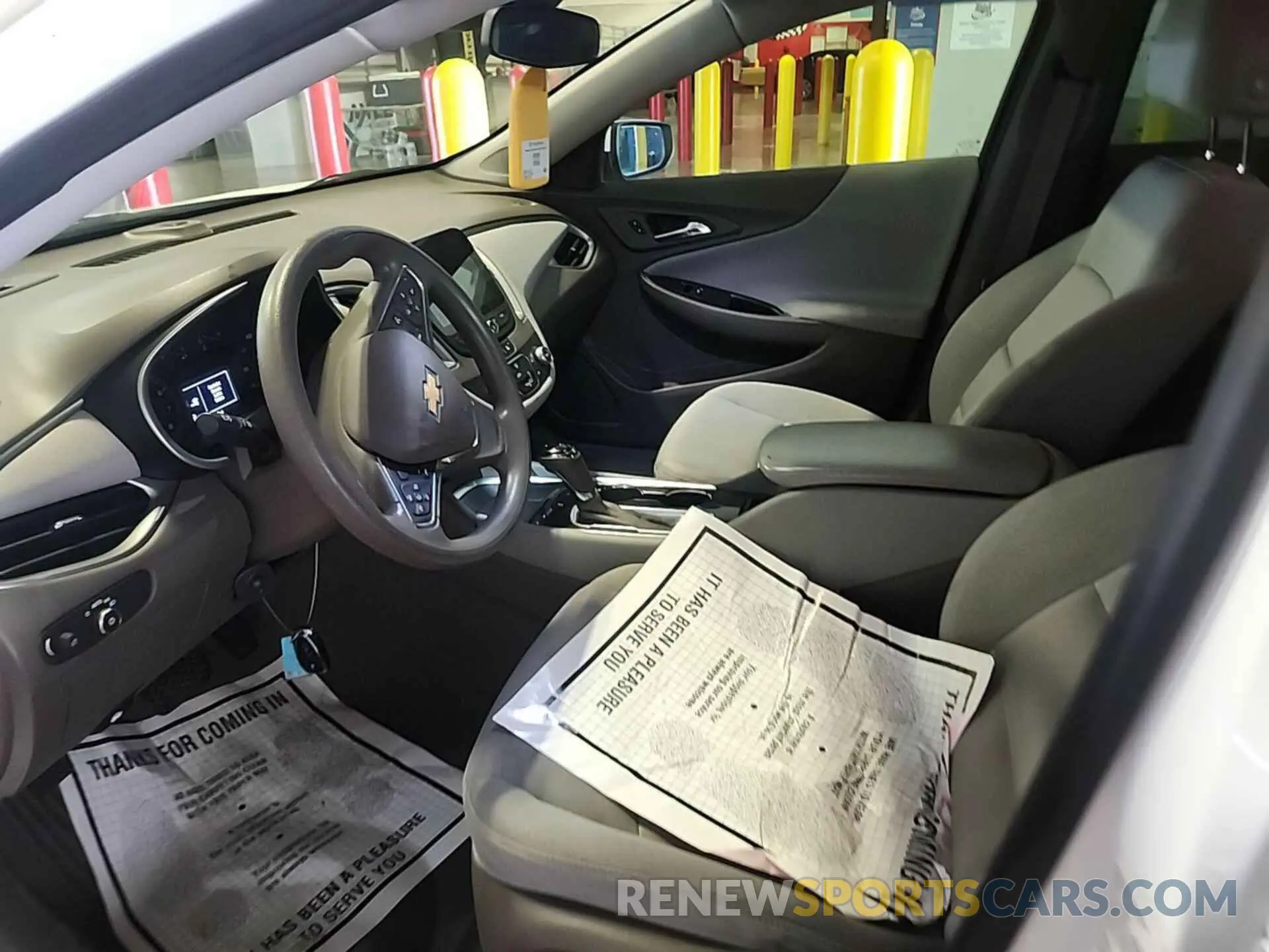 9 Photograph of a damaged car 1G1ZC5ST2LF154299 CHEVROLET MALIBU 2020