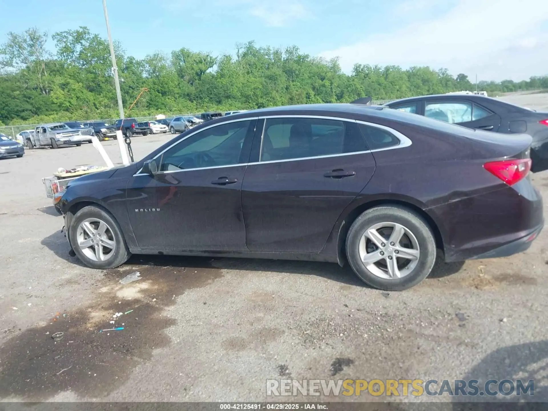 15 Photograph of a damaged car 1G1ZC5ST3LF053059 CHEVROLET MALIBU 2020