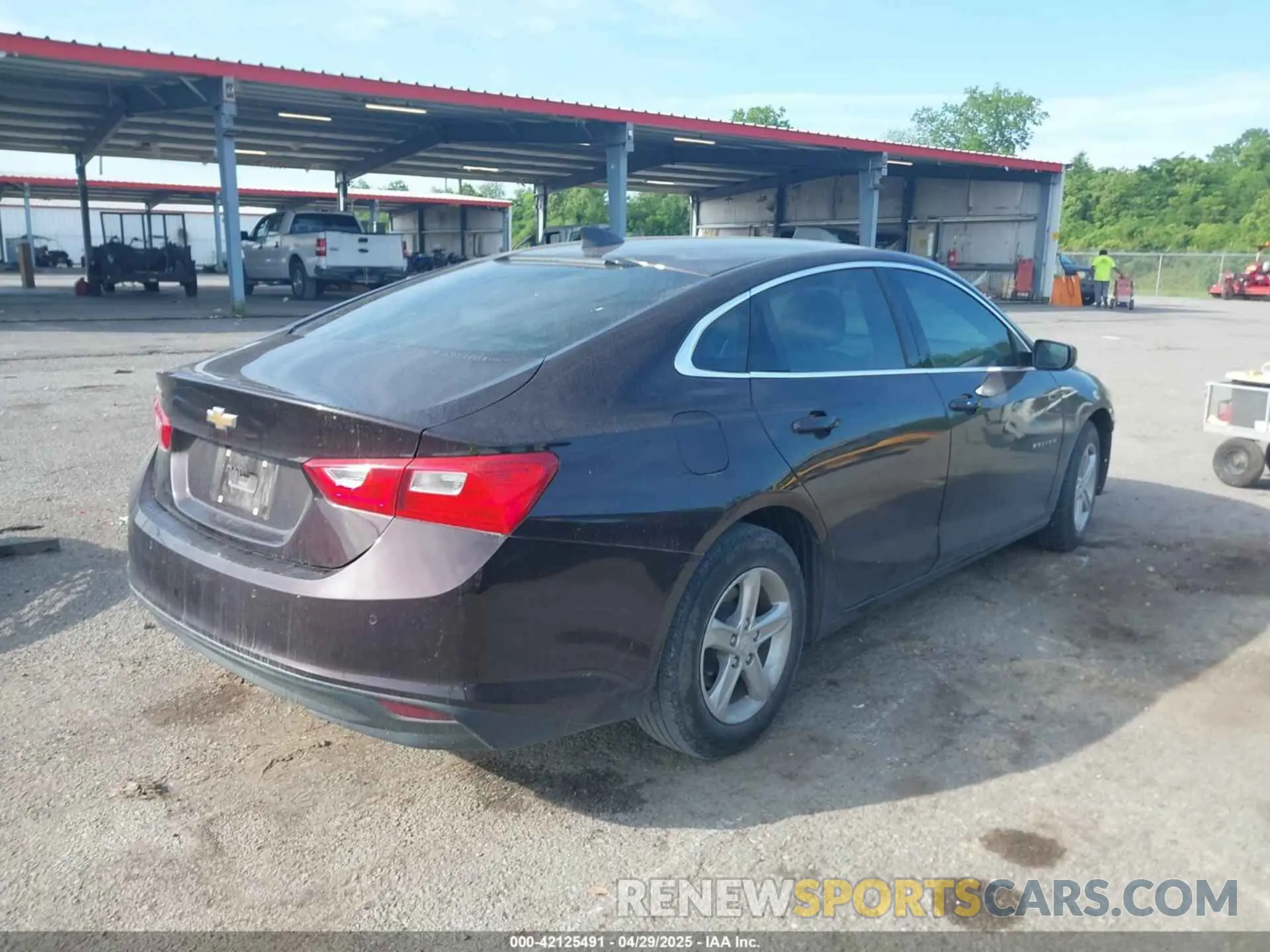 4 Photograph of a damaged car 1G1ZC5ST3LF053059 CHEVROLET MALIBU 2020