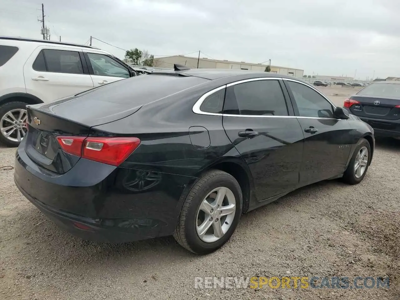 3 Photograph of a damaged car 1G1ZC5ST3LF144607 CHEVROLET MALIBU 2020