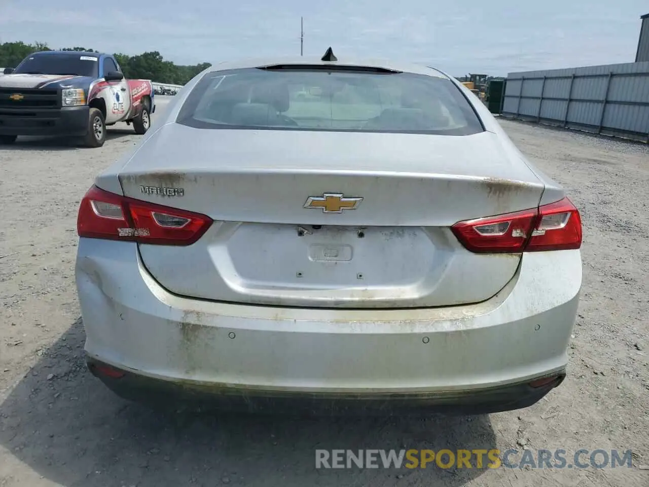 6 Photograph of a damaged car 1G1ZC5ST4LF100356 CHEVROLET MALIBU 2020