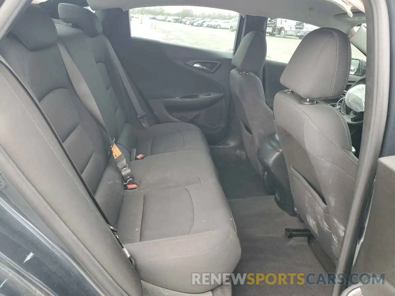 10 Photograph of a damaged car 1G1ZC5ST4LF105623 CHEVROLET MALIBU 2020