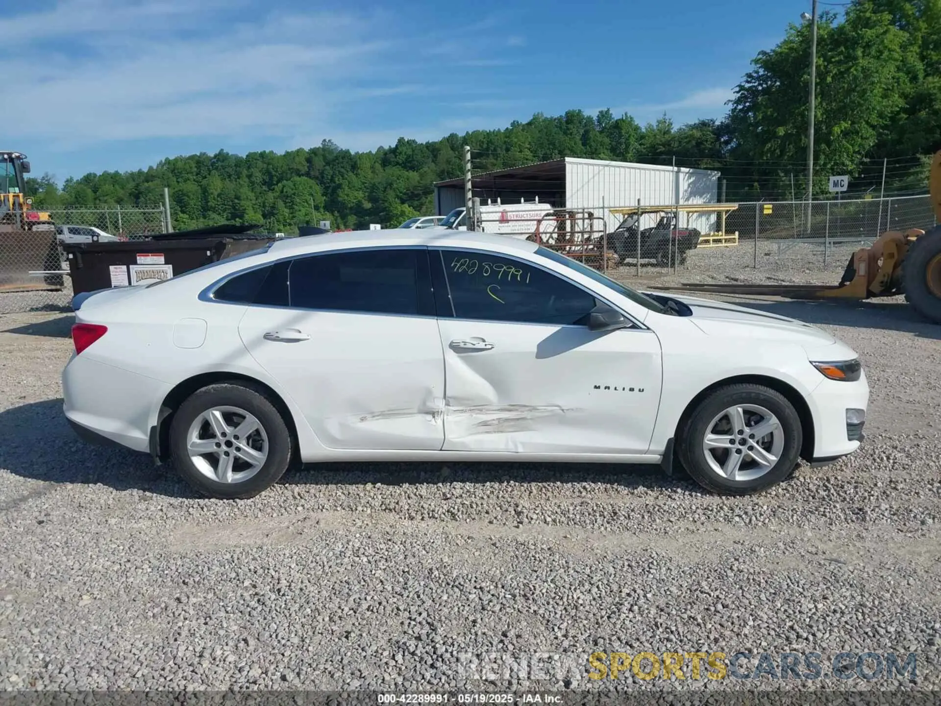 13 Photograph of a damaged car 1G1ZC5ST4LF108909 CHEVROLET MALIBU 2020