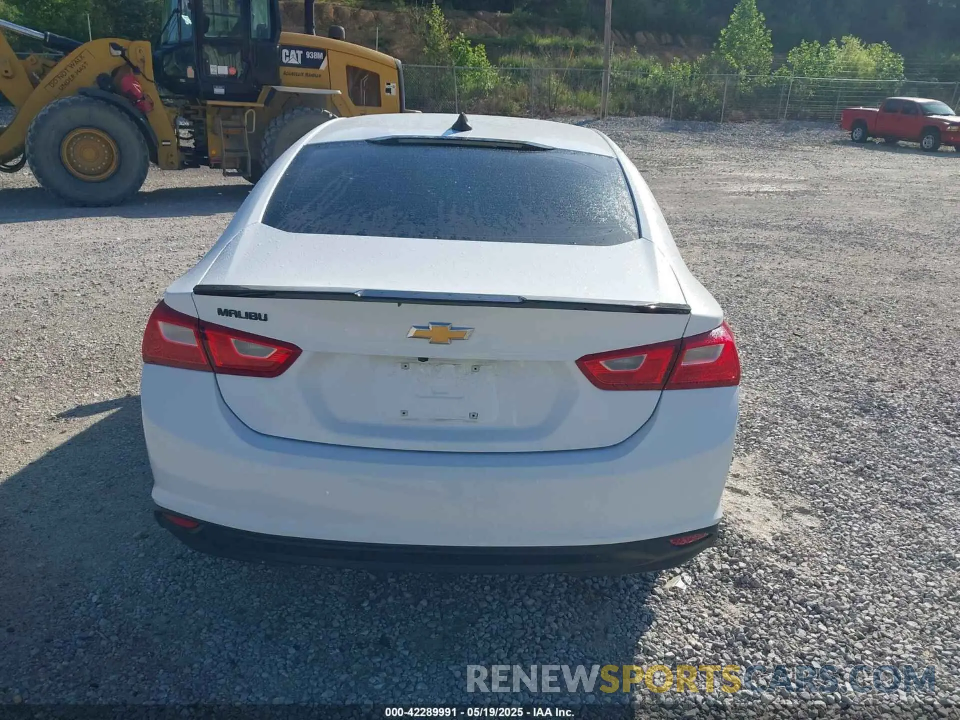 16 Photograph of a damaged car 1G1ZC5ST4LF108909 CHEVROLET MALIBU 2020