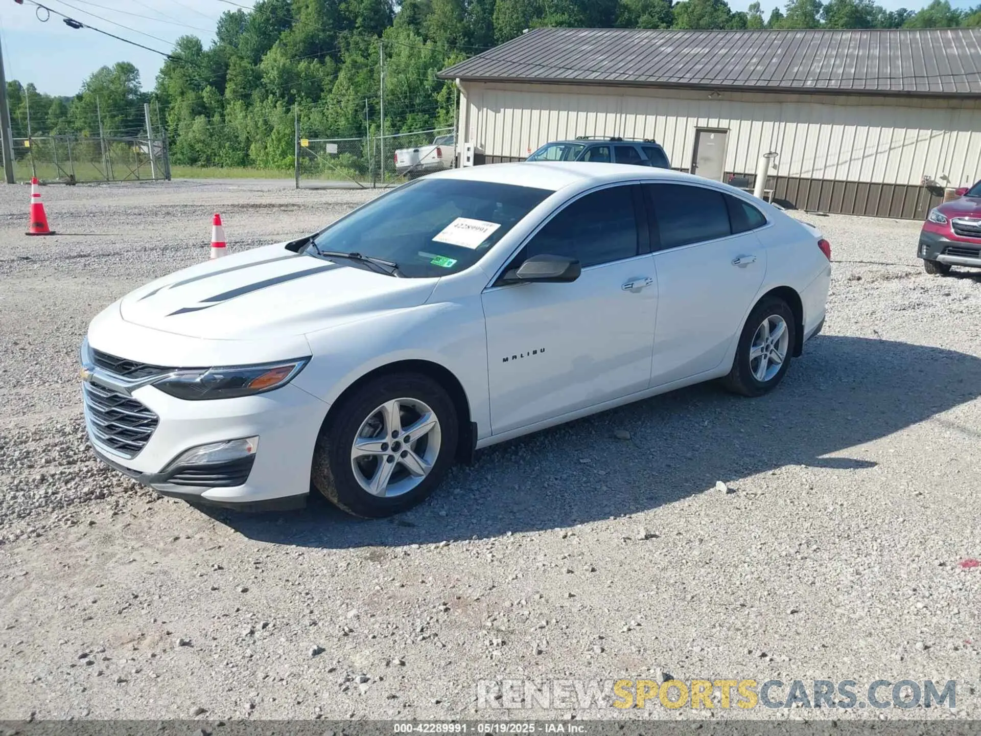 2 Photograph of a damaged car 1G1ZC5ST4LF108909 CHEVROLET MALIBU 2020
