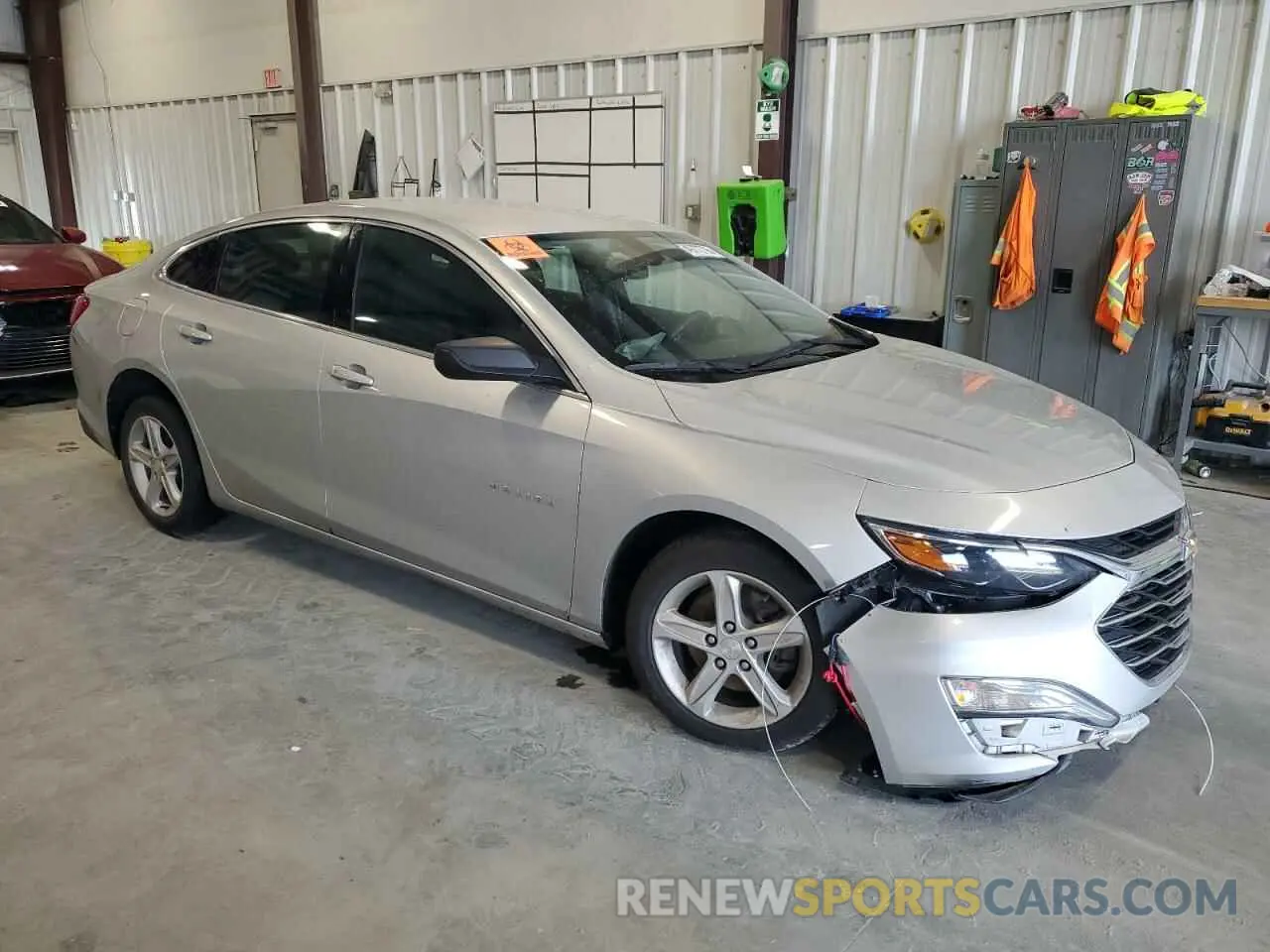 4 Photograph of a damaged car 1G1ZC5ST5LF030317 CHEVROLET MALIBU 2020