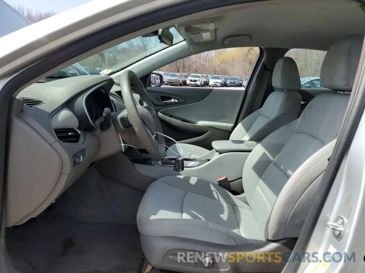 7 Photograph of a damaged car 1G1ZC5ST5LF156676 CHEVROLET MALIBU 2020