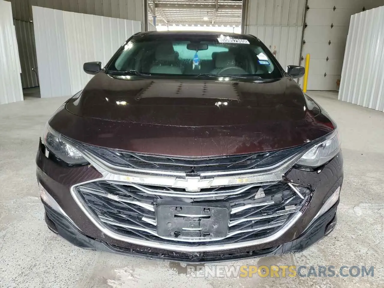 5 Photograph of a damaged car 1G1ZC5ST6LF076450 CHEVROLET MALIBU 2020