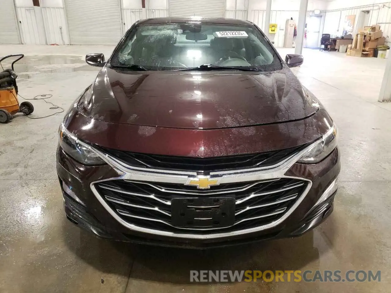 5 Photograph of a damaged car 1G1ZC5ST6LF111861 CHEVROLET MALIBU 2020
