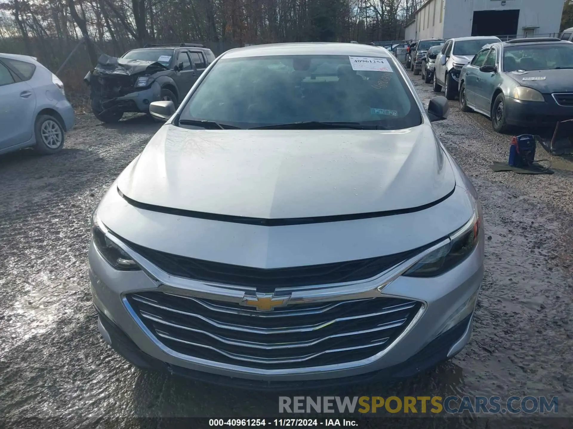 11 Photograph of a damaged car 1G1ZC5ST6LF142950 CHEVROLET MALIBU 2020
