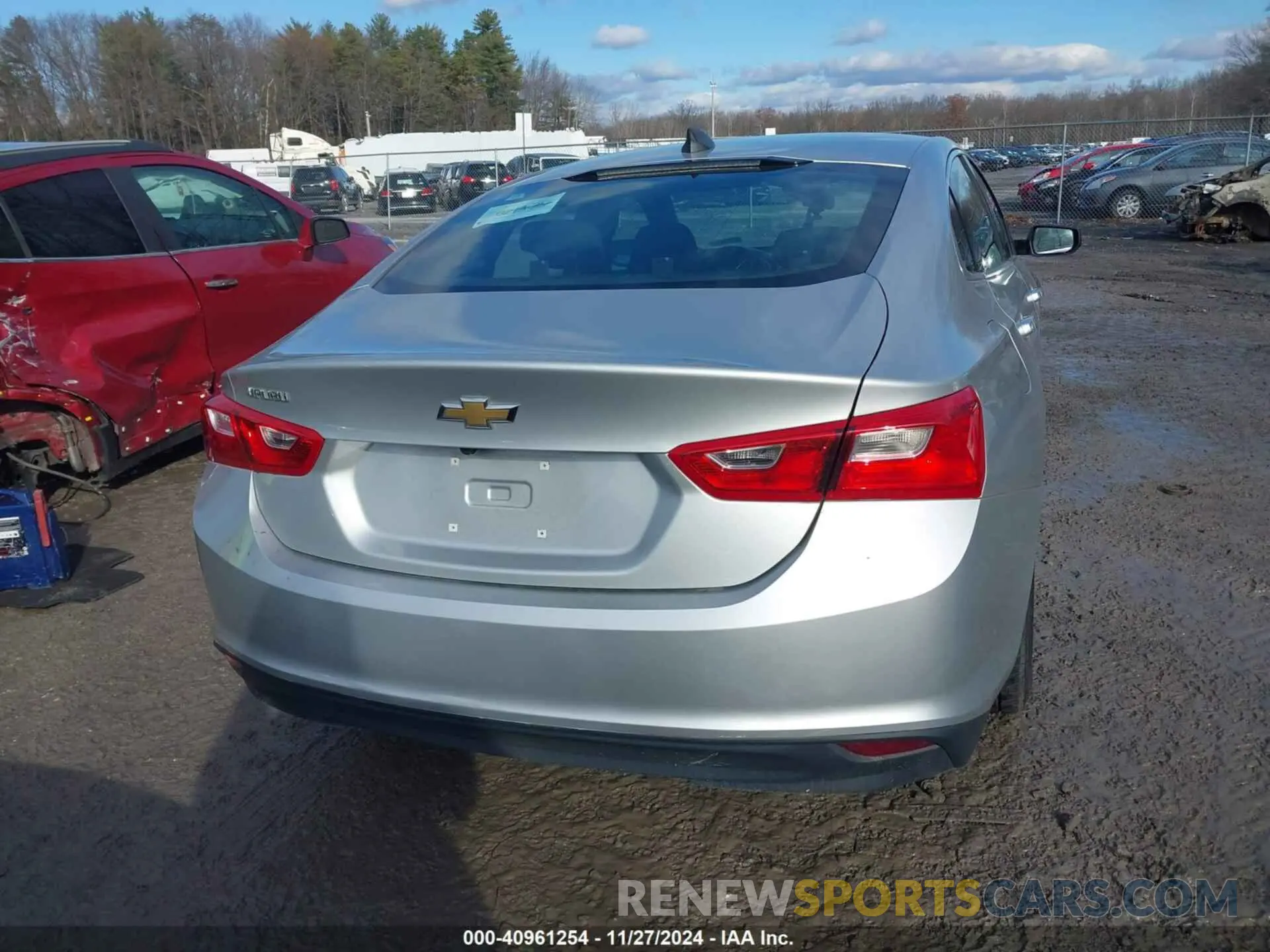 15 Photograph of a damaged car 1G1ZC5ST6LF142950 CHEVROLET MALIBU 2020