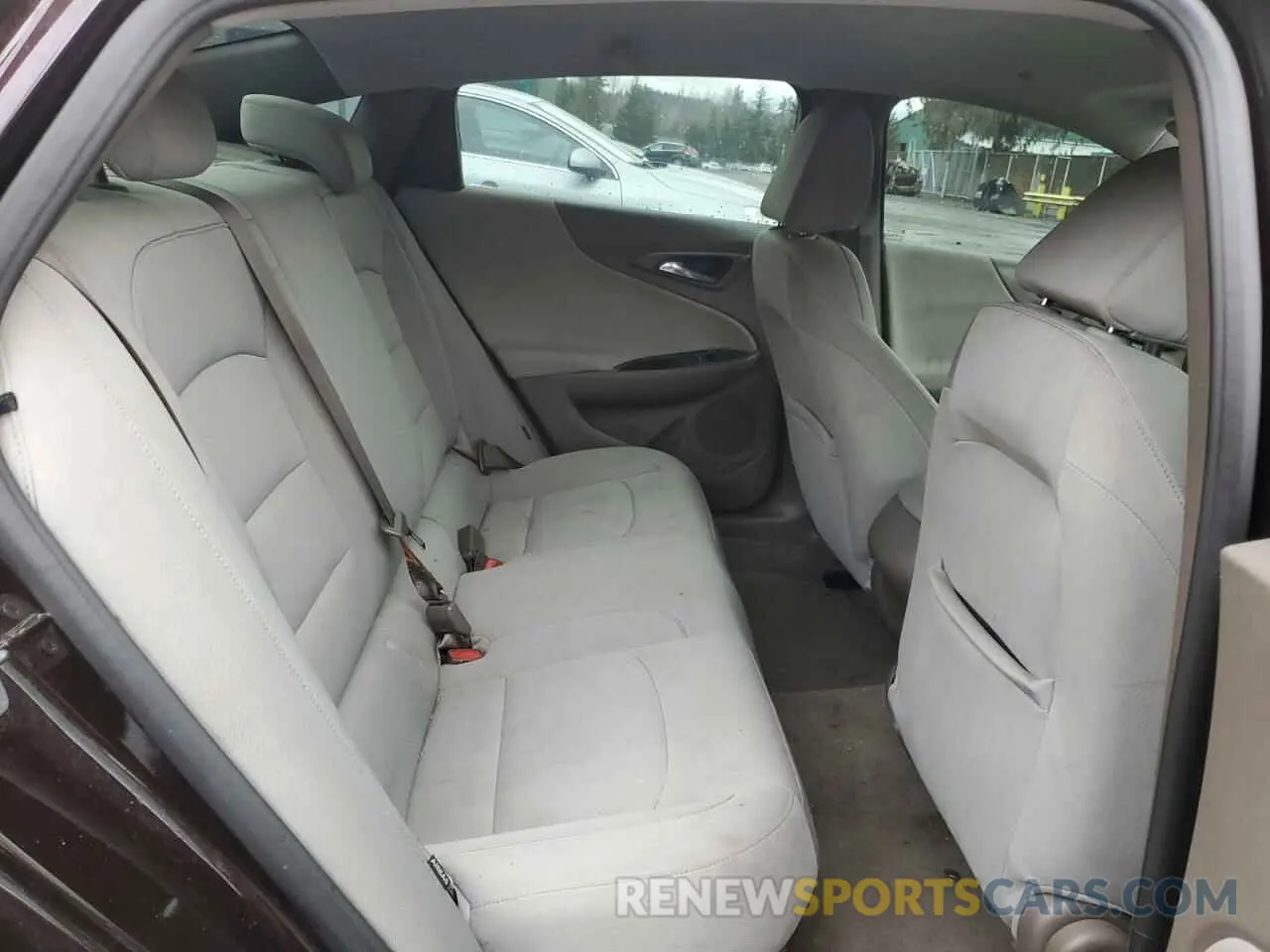 10 Photograph of a damaged car 1G1ZC5ST7LF107995 CHEVROLET MALIBU 2020
