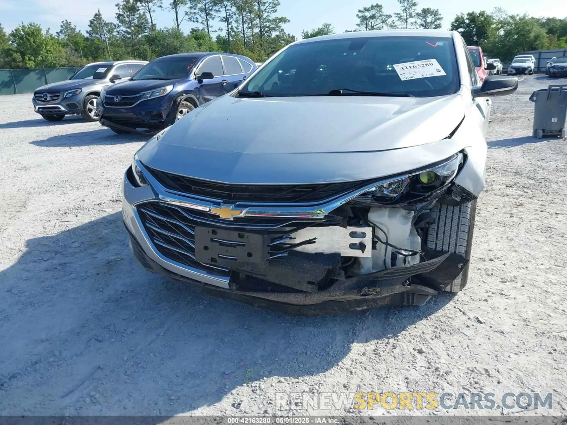 6 Photograph of a damaged car 1G1ZC5ST7LF143704 CHEVROLET MALIBU 2020