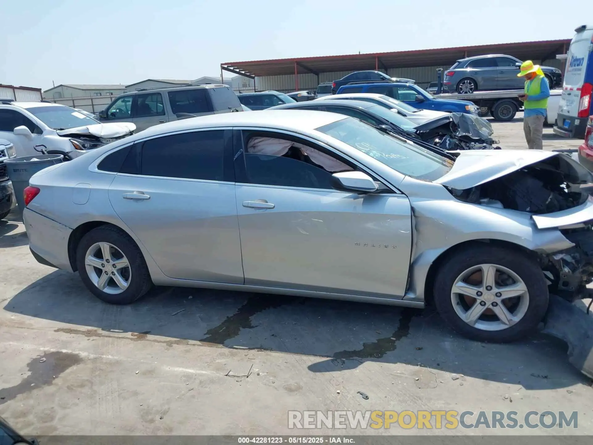 13 Photograph of a damaged car 1G1ZC5ST8LF075011 CHEVROLET MALIBU 2020