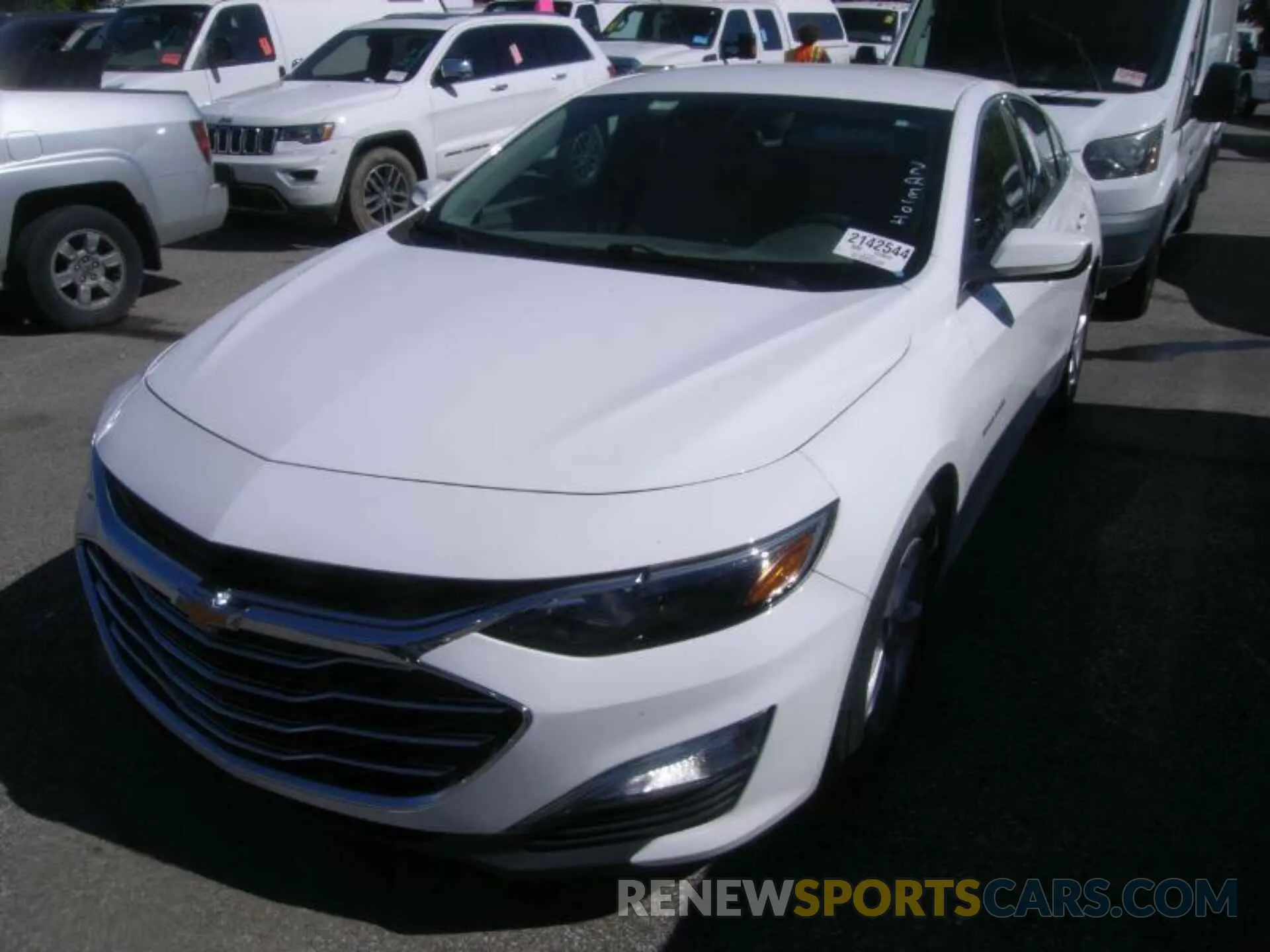 18 Photograph of a damaged car 1G1ZC5ST8LF082279 CHEVROLET MALIBU 2020