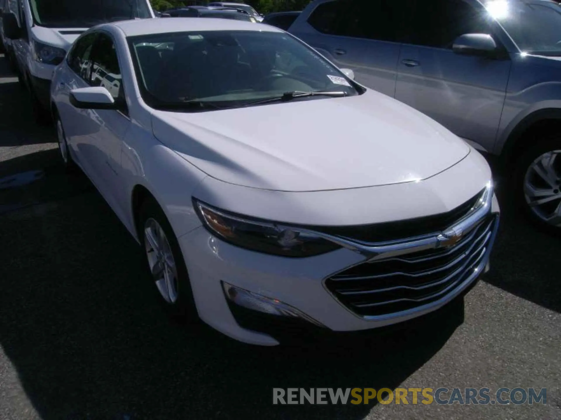 6 Photograph of a damaged car 1G1ZC5ST8LF082279 CHEVROLET MALIBU 2020