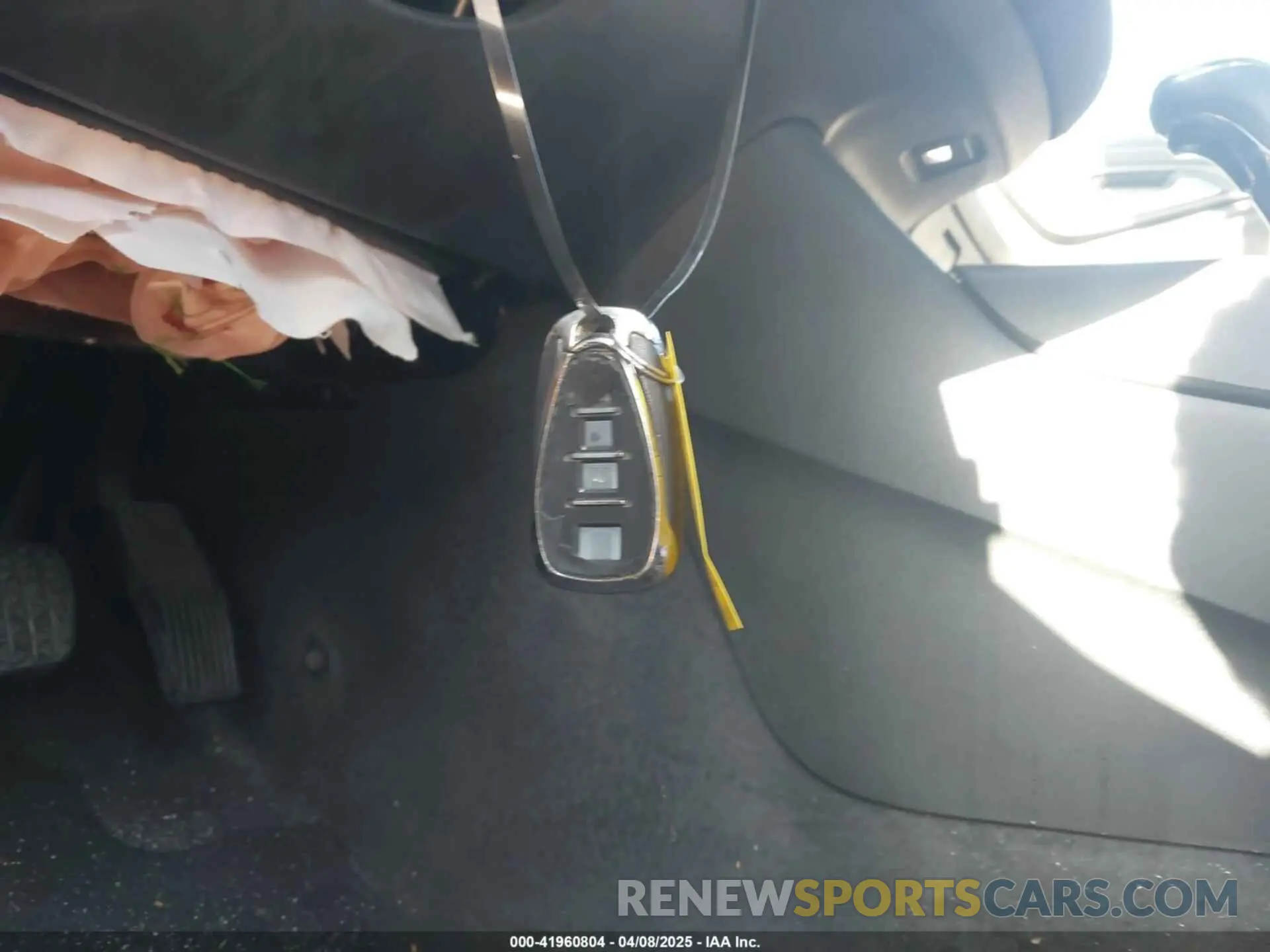 11 Photograph of a damaged car 1G1ZC5ST9LF057391 CHEVROLET MALIBU 2020