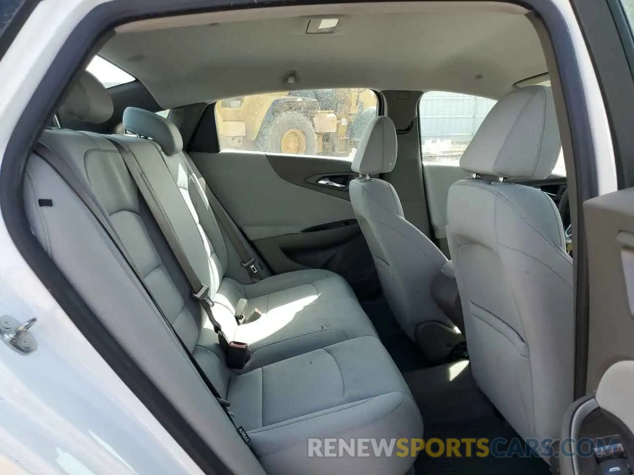 11 Photograph of a damaged car 1G1ZC5ST9LF136091 CHEVROLET MALIBU 2020