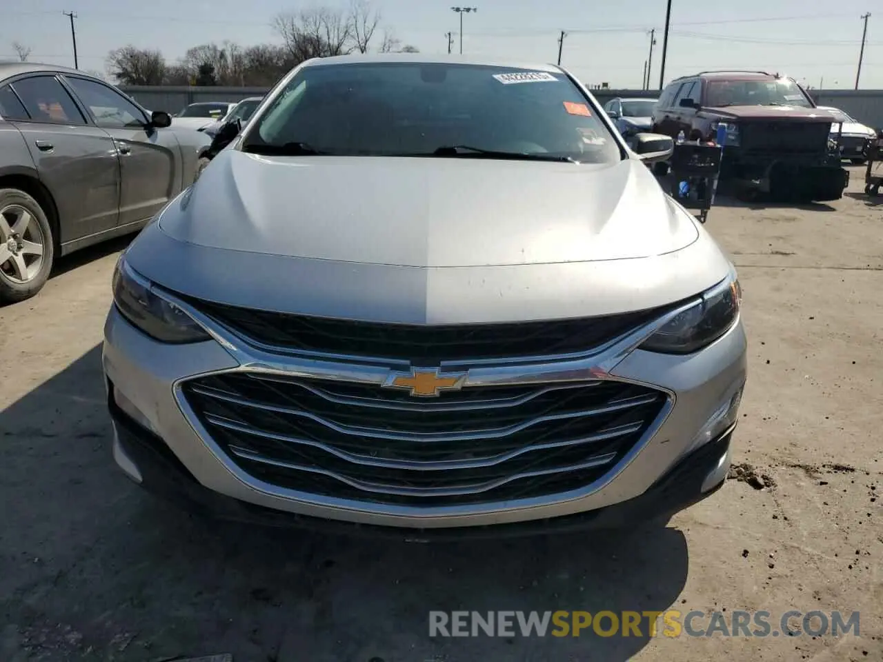 5 Photograph of a damaged car 1G1ZC5STXLF068237 CHEVROLET MALIBU 2020