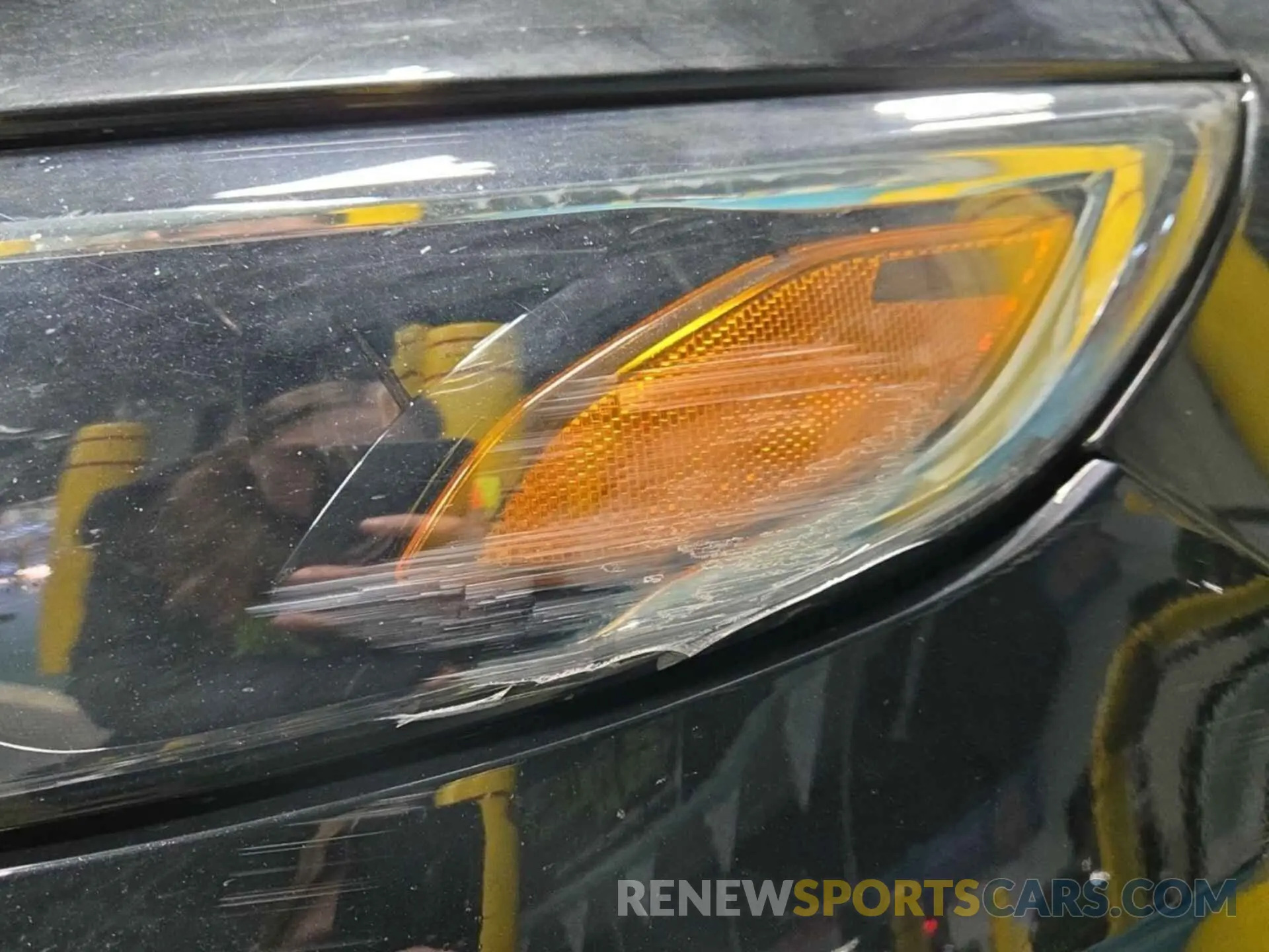 10 Photograph of a damaged car 1G1ZC5STXLF115749 CHEVROLET MALIBU 2020