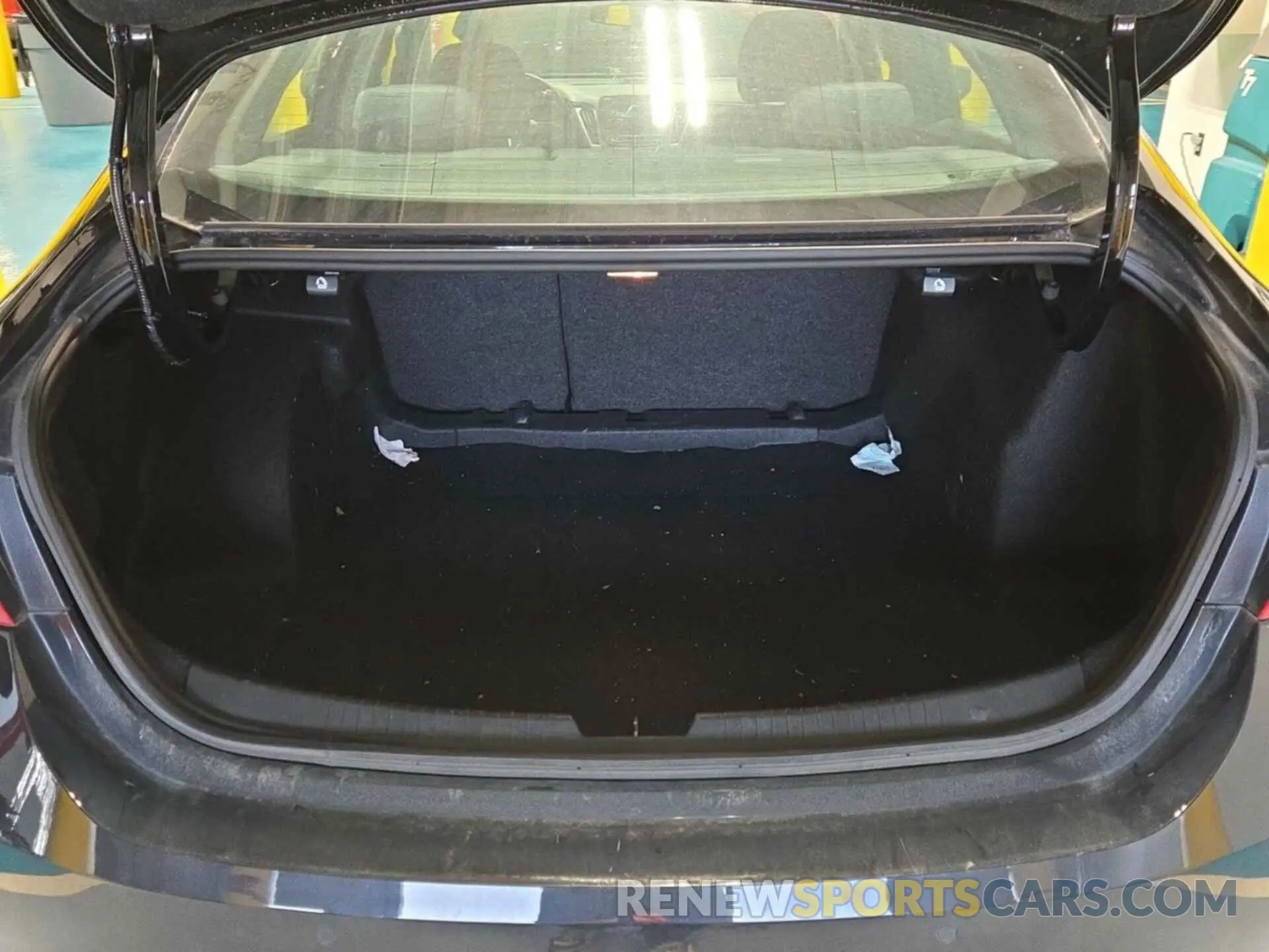 3 Photograph of a damaged car 1G1ZC5STXLF115749 CHEVROLET MALIBU 2020
