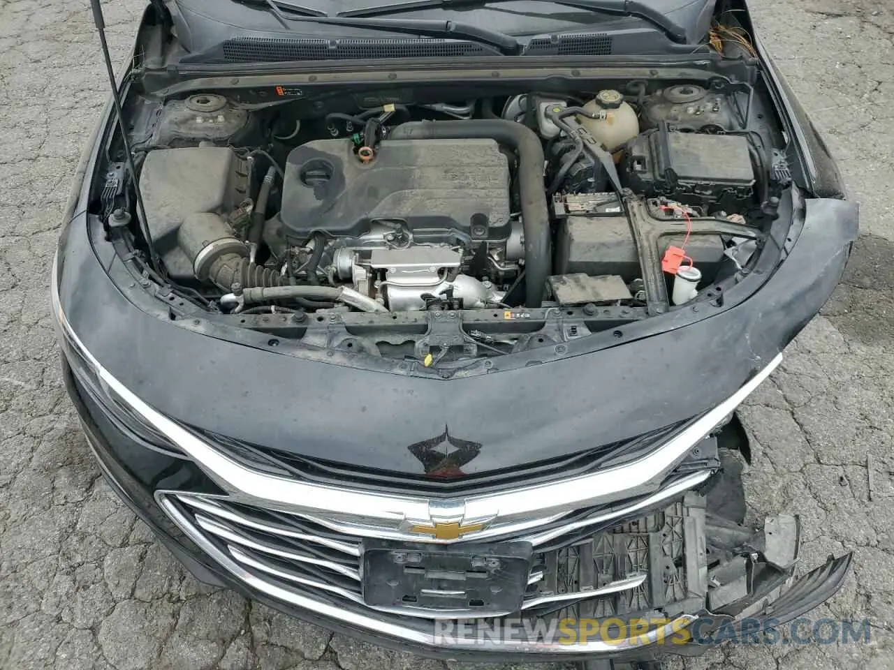 11 Photograph of a damaged car 1G1ZD5ST0LF014085 CHEVROLET MALIBU 2020