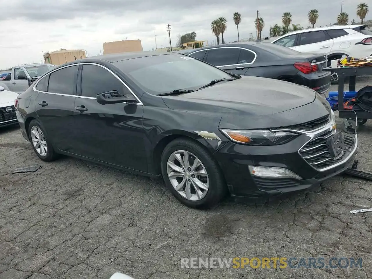 4 Photograph of a damaged car 1G1ZD5ST0LF014085 CHEVROLET MALIBU 2020