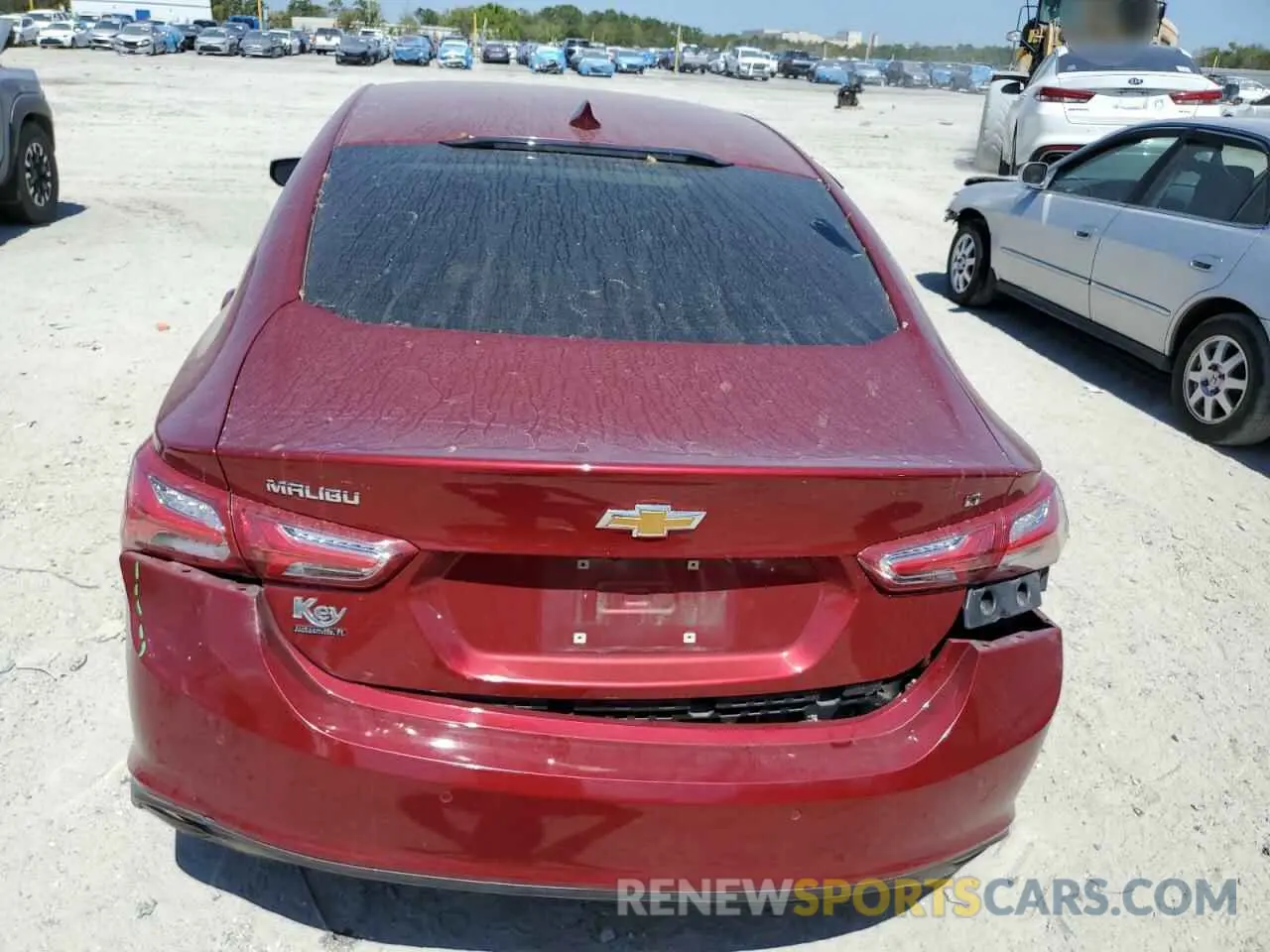 6 Photograph of a damaged car 1G1ZD5ST0LF020050 CHEVROLET MALIBU 2020