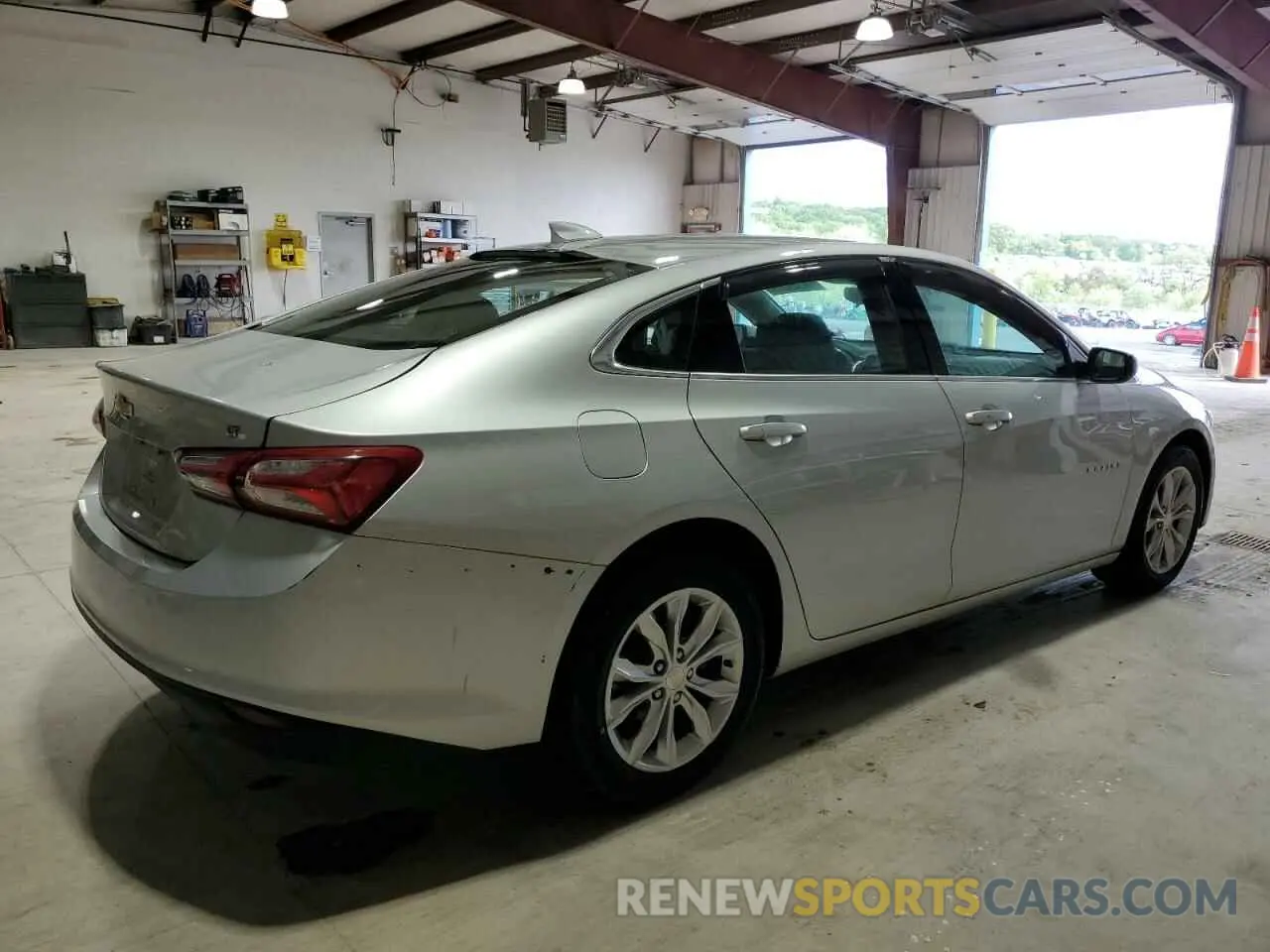3 Photograph of a damaged car 1G1ZD5ST0LF029444 CHEVROLET MALIBU 2020