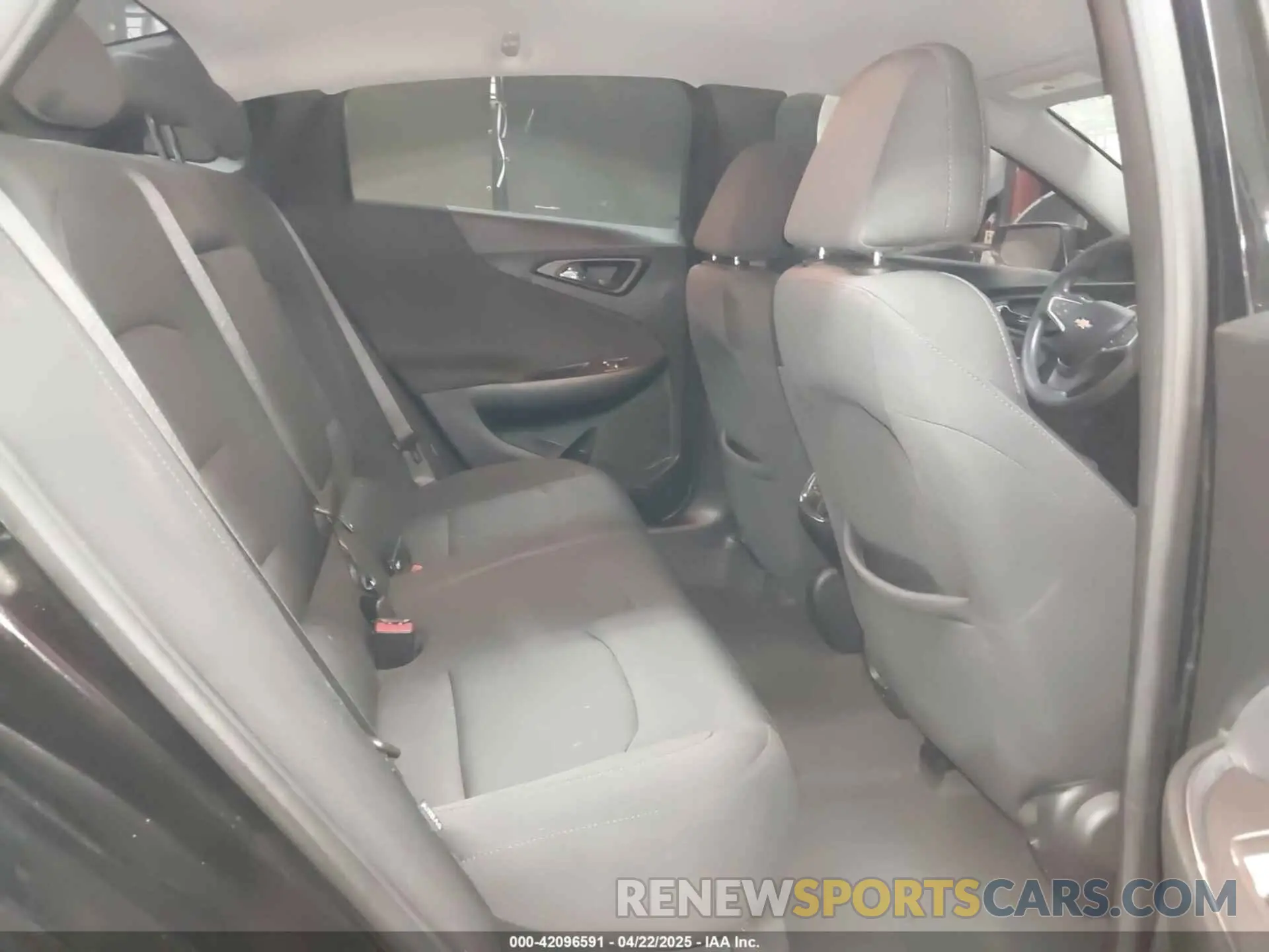 8 Photograph of a damaged car 1G1ZD5ST0LF034174 CHEVROLET MALIBU 2020