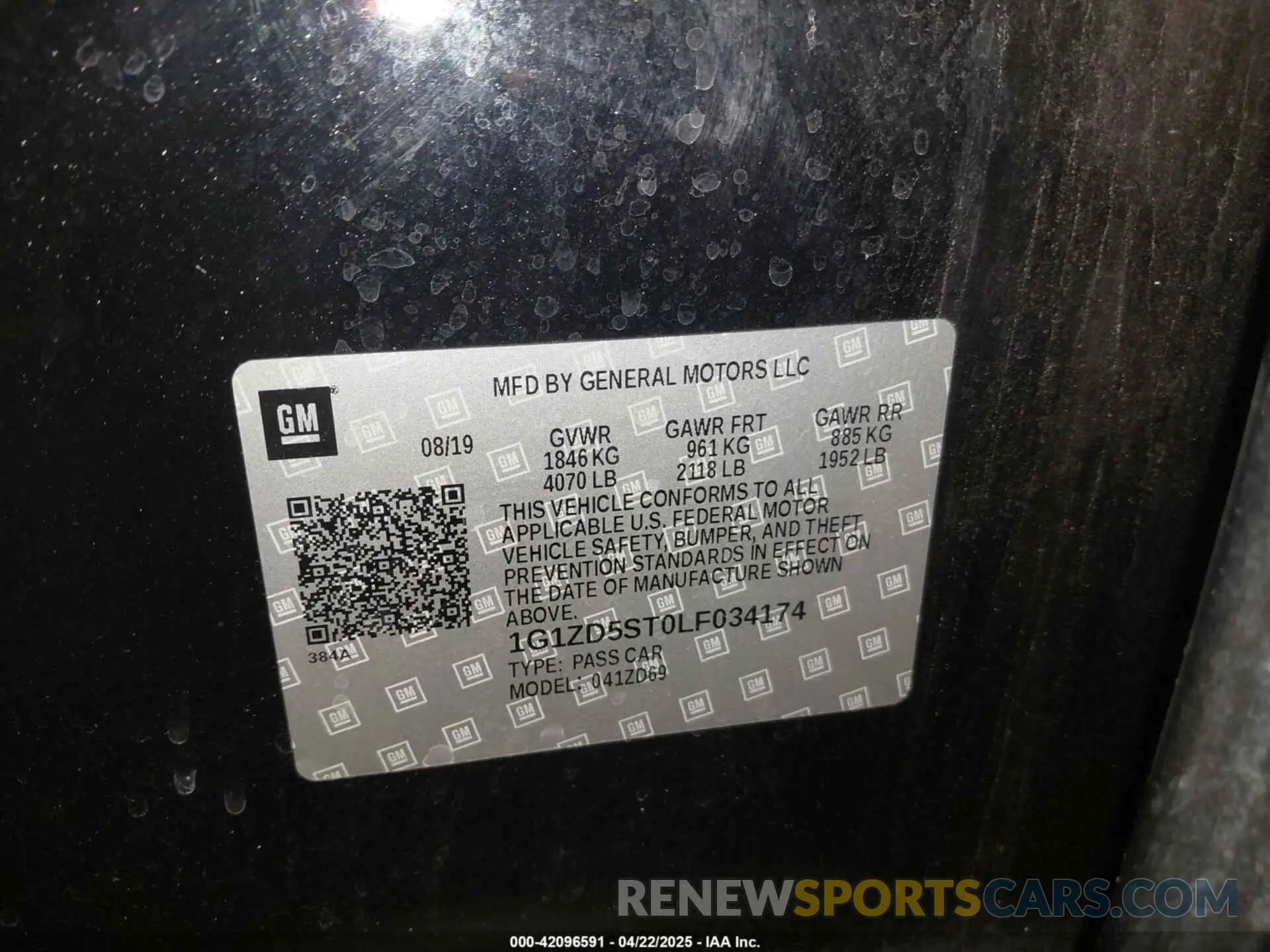 9 Photograph of a damaged car 1G1ZD5ST0LF034174 CHEVROLET MALIBU 2020