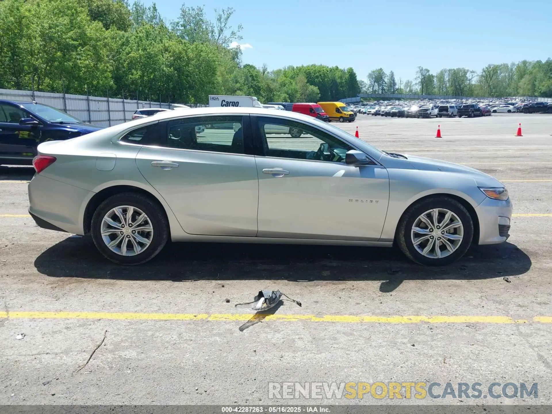 14 Photograph of a damaged car 1G1ZD5ST0LF038578 CHEVROLET MALIBU 2020