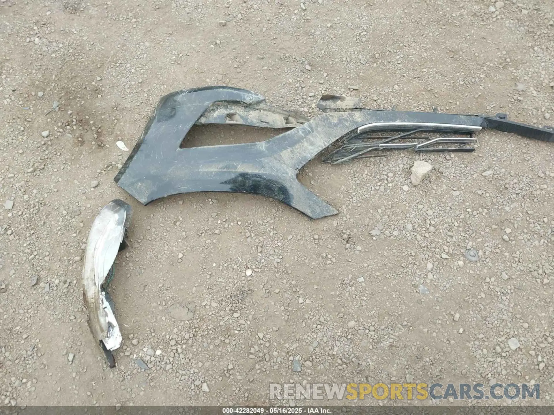12 Photograph of a damaged car 1G1ZD5ST0LF067448 CHEVROLET MALIBU 2020
