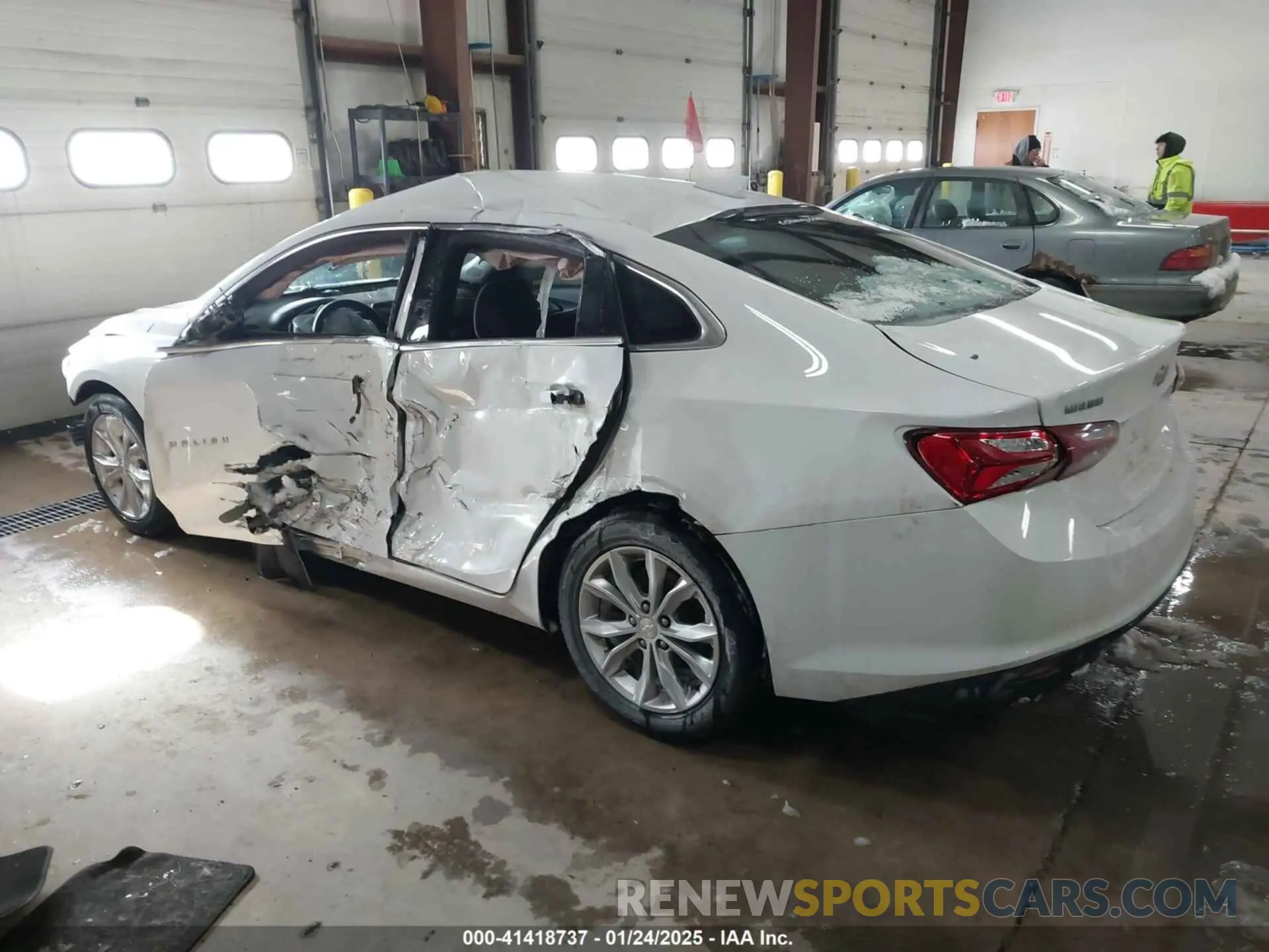 3 Photograph of a damaged car 1G1ZD5ST0LF077400 CHEVROLET MALIBU 2020