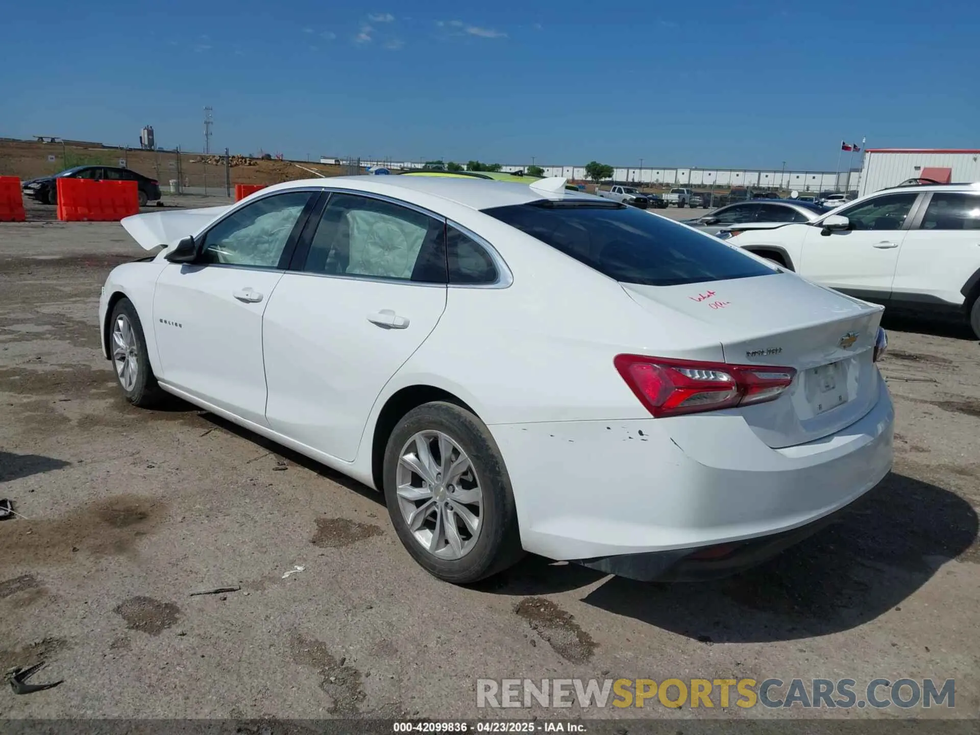3 Photograph of a damaged car 1G1ZD5ST0LF089689 CHEVROLET MALIBU 2020