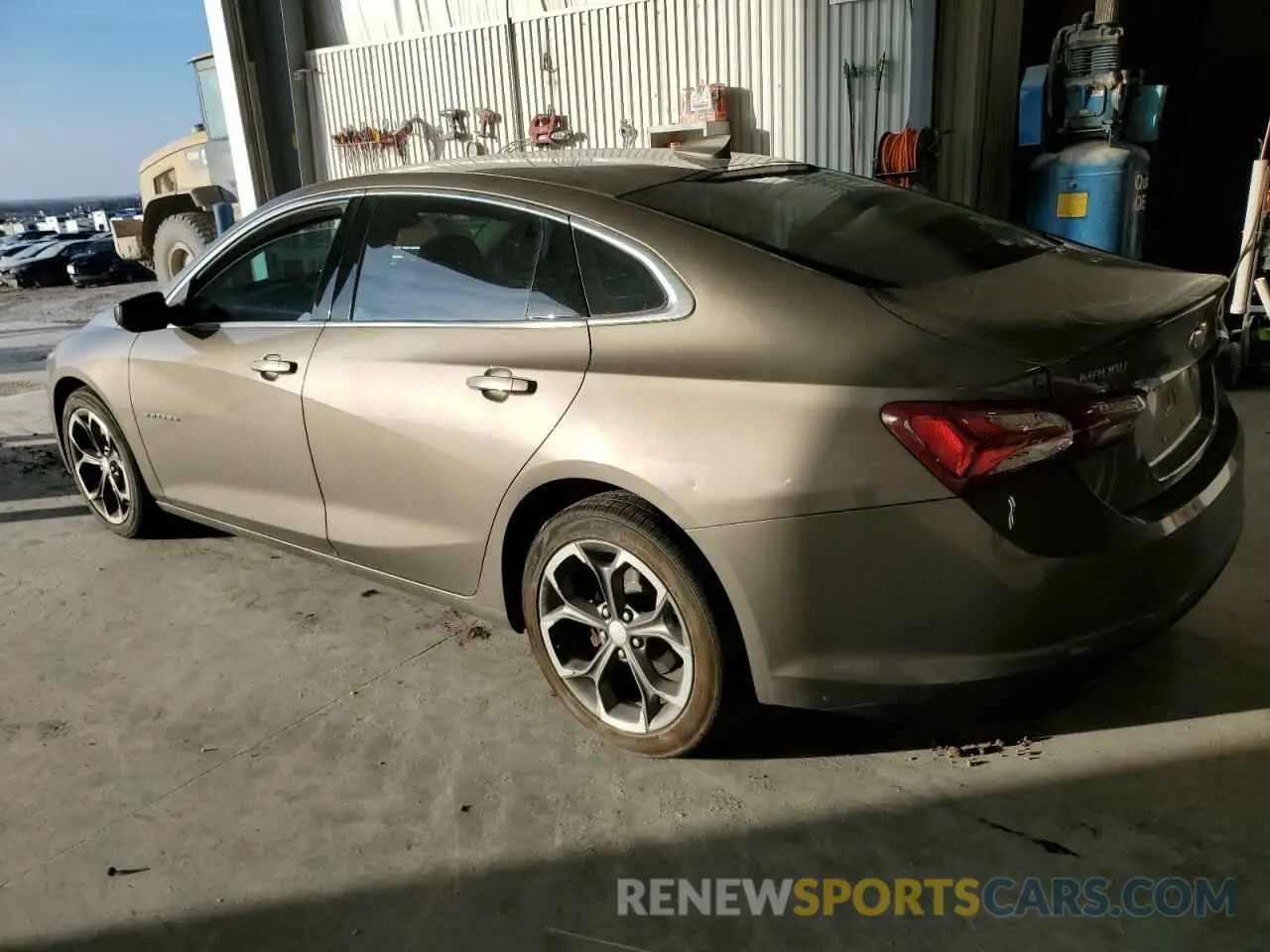 2 Photograph of a damaged car 1G1ZD5ST0LF101422 CHEVROLET MALIBU 2020