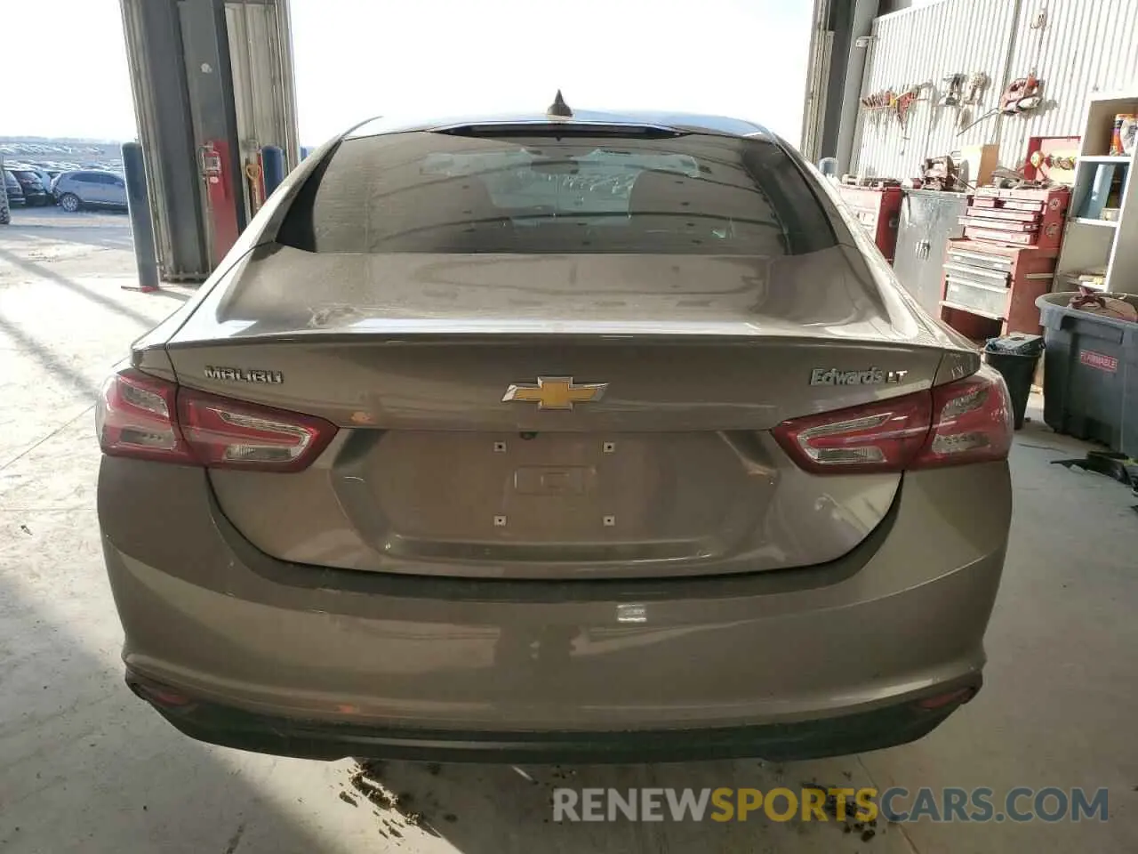 6 Photograph of a damaged car 1G1ZD5ST0LF101422 CHEVROLET MALIBU 2020