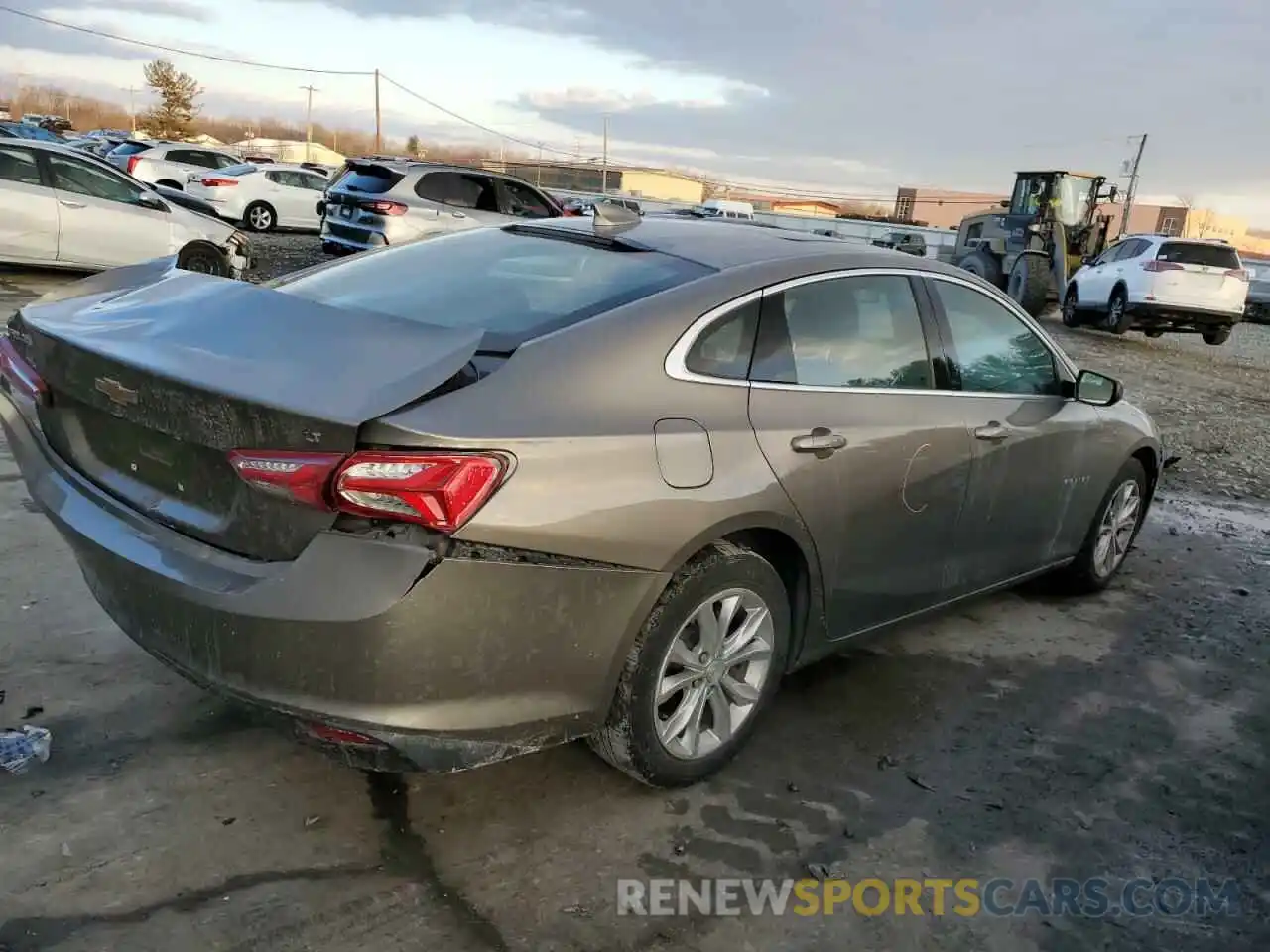 3 Photograph of a damaged car 1G1ZD5ST0LF111836 CHEVROLET MALIBU 2020