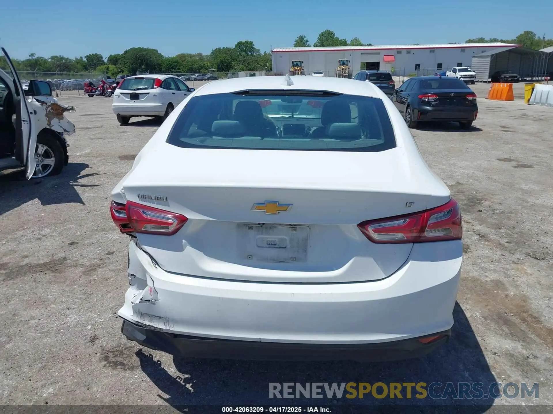 16 Photograph of a damaged car 1G1ZD5ST0LF113392 CHEVROLET MALIBU 2020